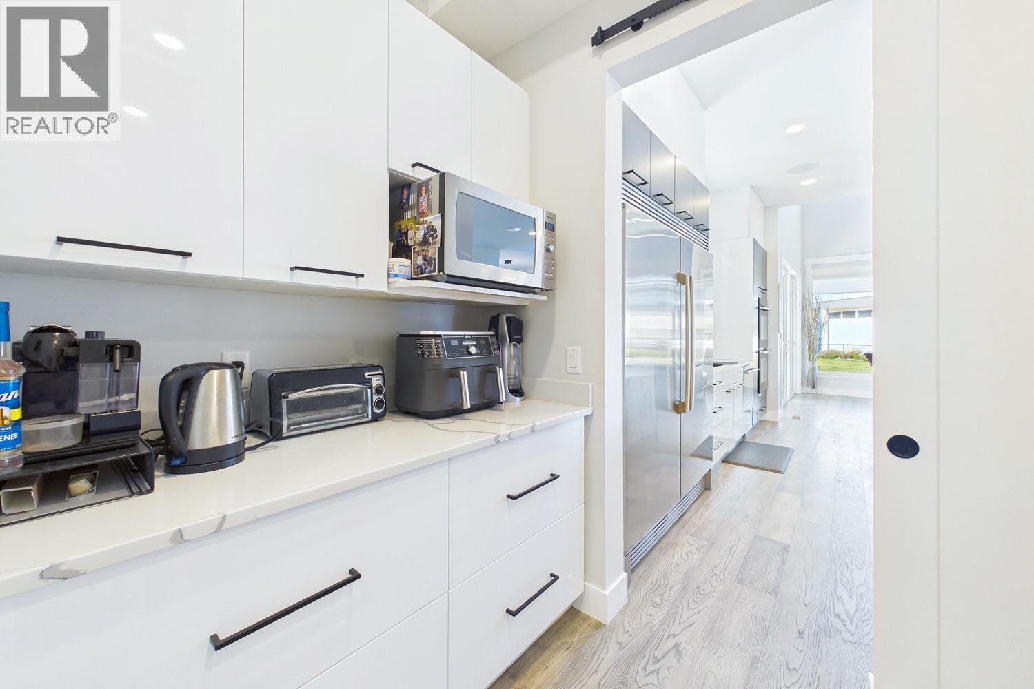 439 Redtail Court, Kelowna, British Columbia  V1W 0B1 - Photo 15 - 10398995
