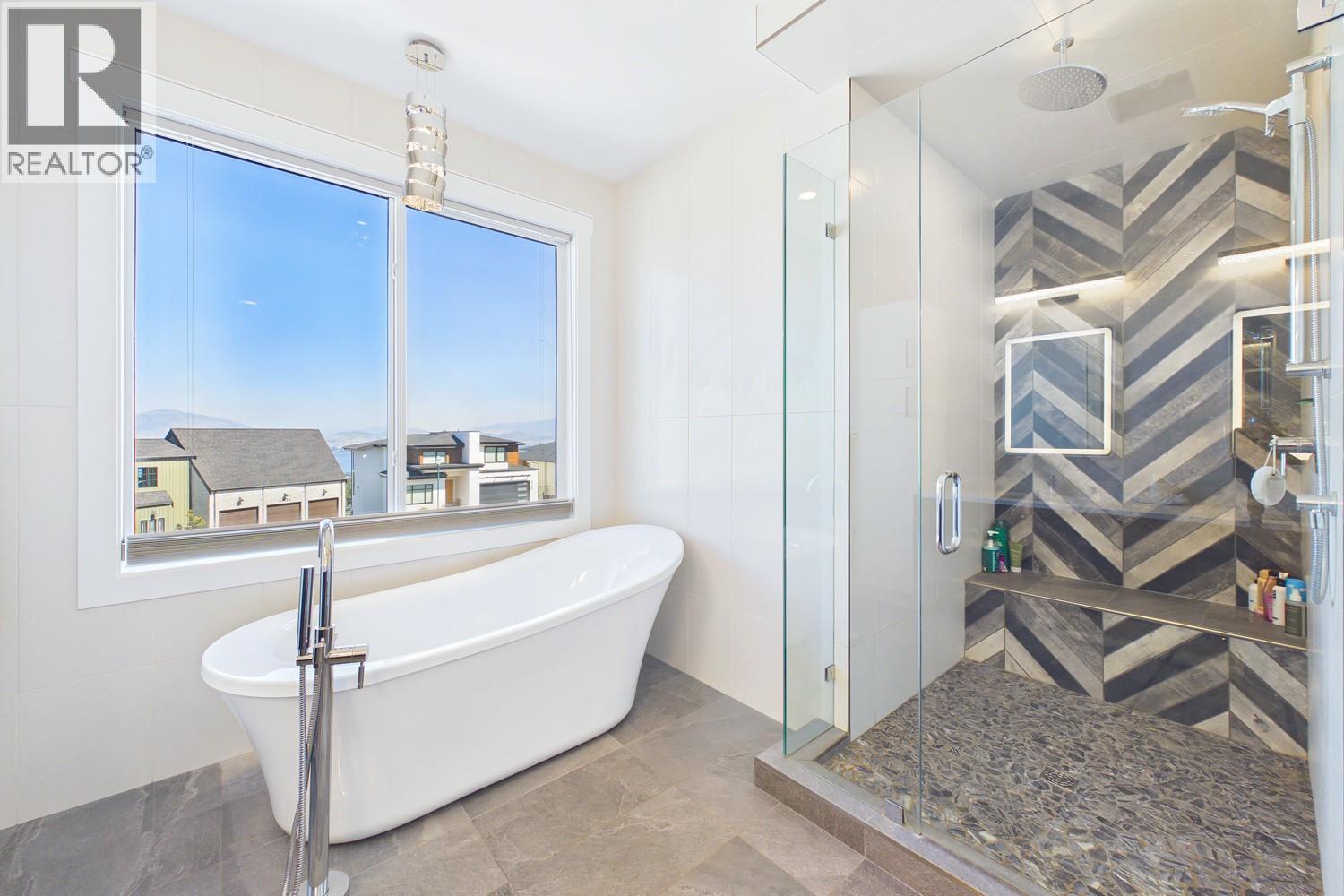 439 Redtail Court, Kelowna, British Columbia  V1W 0B1 - Photo 37 - 10398995