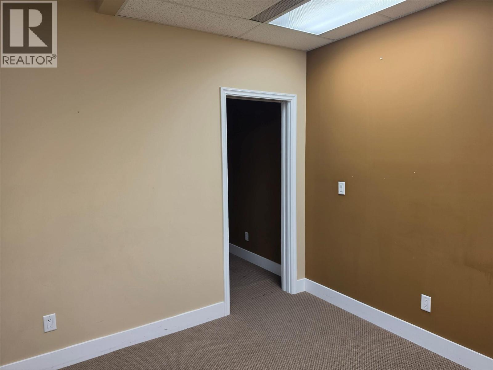 3209/3211 31 Avenue, Vernon, British Columbia  V1T 2H2 - Photo 11 - 10387606