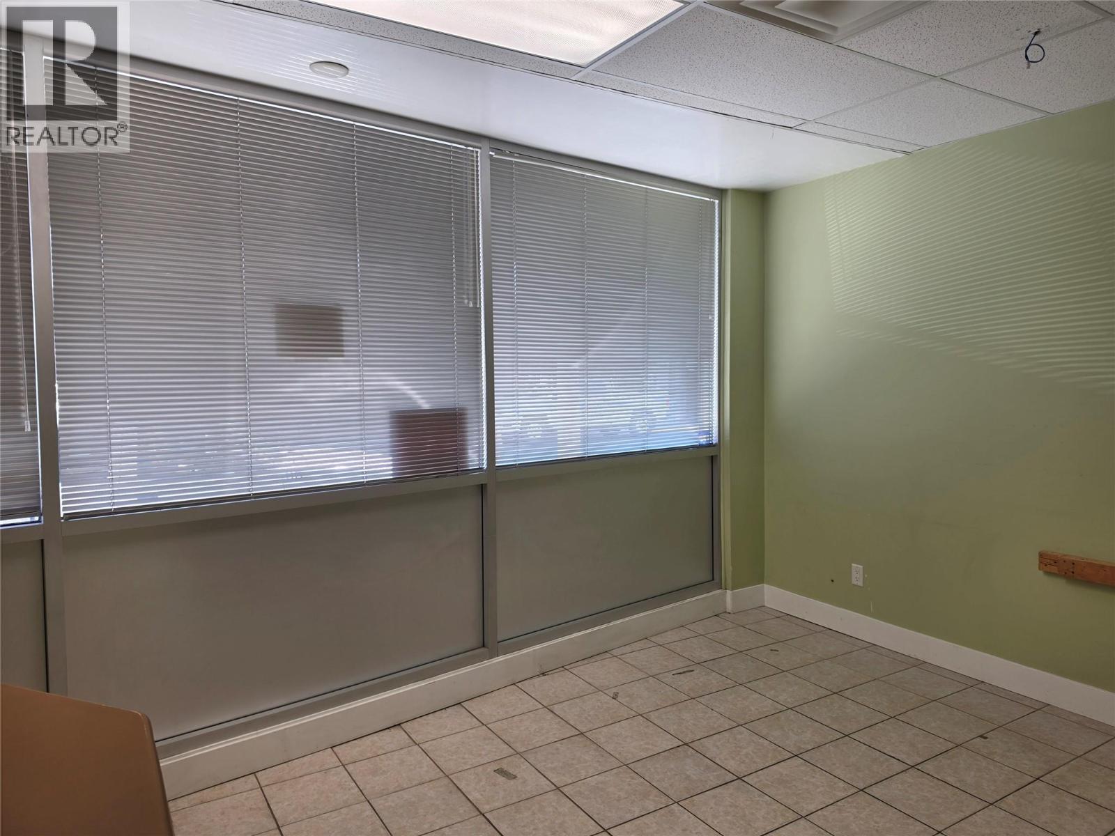 3209/3211 31 Avenue, Vernon, British Columbia  V1T 2H2 - Photo 4 - 10387606