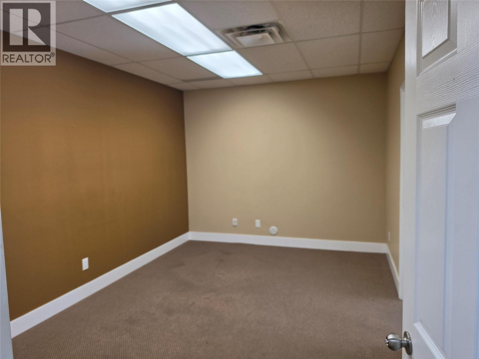 3209/3211 31 Avenue, Vernon, British Columbia  V1T 2H2 - Photo 10 - 10387598