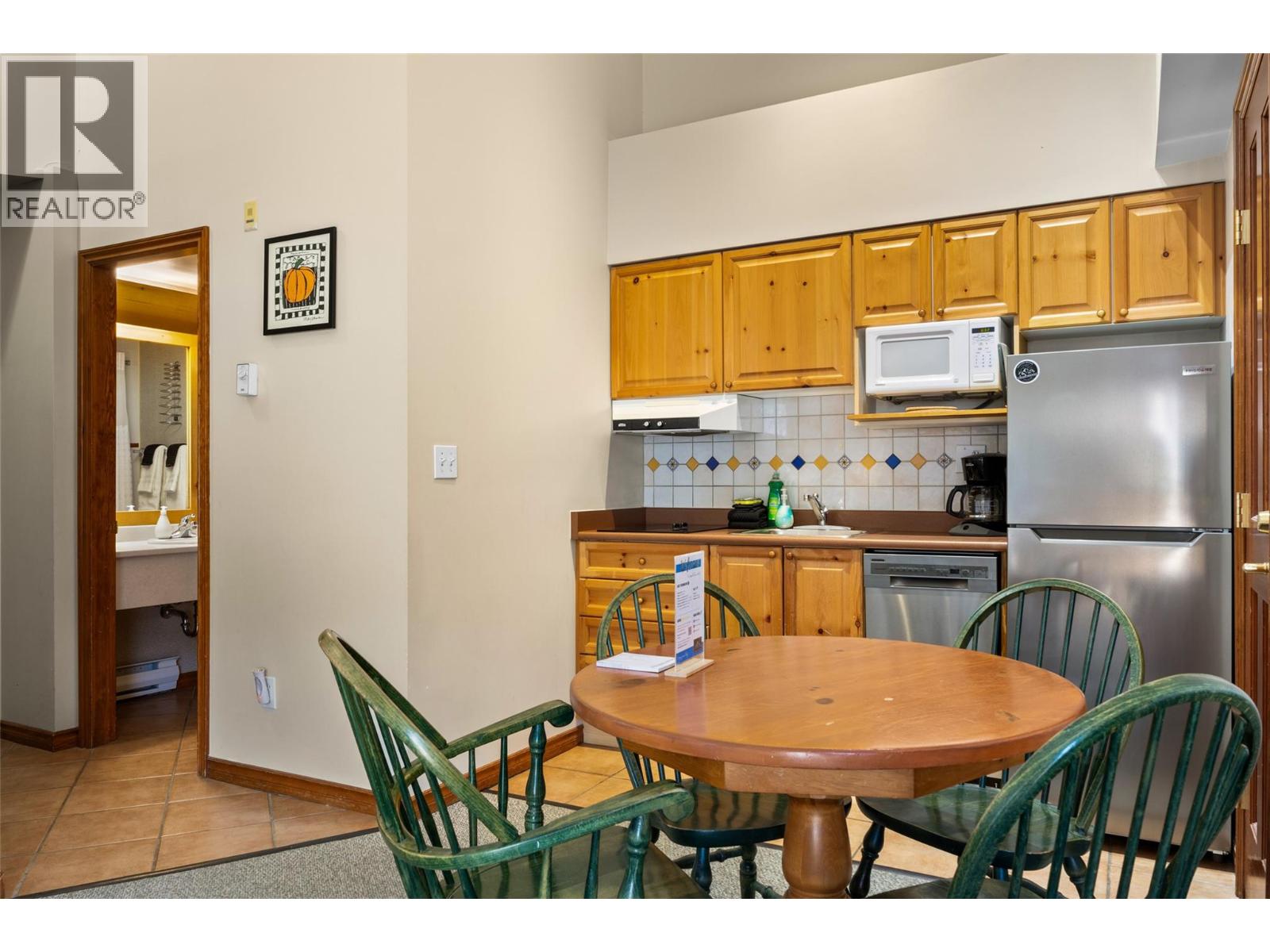 3170 Creekside Way Unit# 415, Sun Peaks, British Columbia  V0E 5N0 - Photo 4 - 10399006