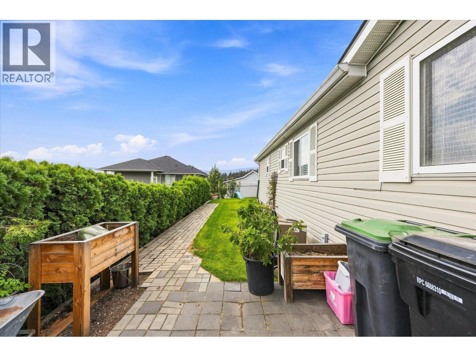 2550 Hollywood Road N Unit# 111, Kelowna, British Columbia  V1V 2S6 - Photo 35 - 10398990