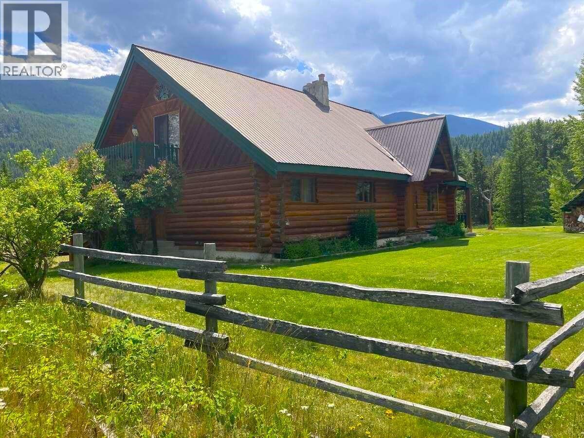 1896 St. Mary Lake Road, Kimberley, British Columbia  V1A 3K4 - Photo 27 - 10398906