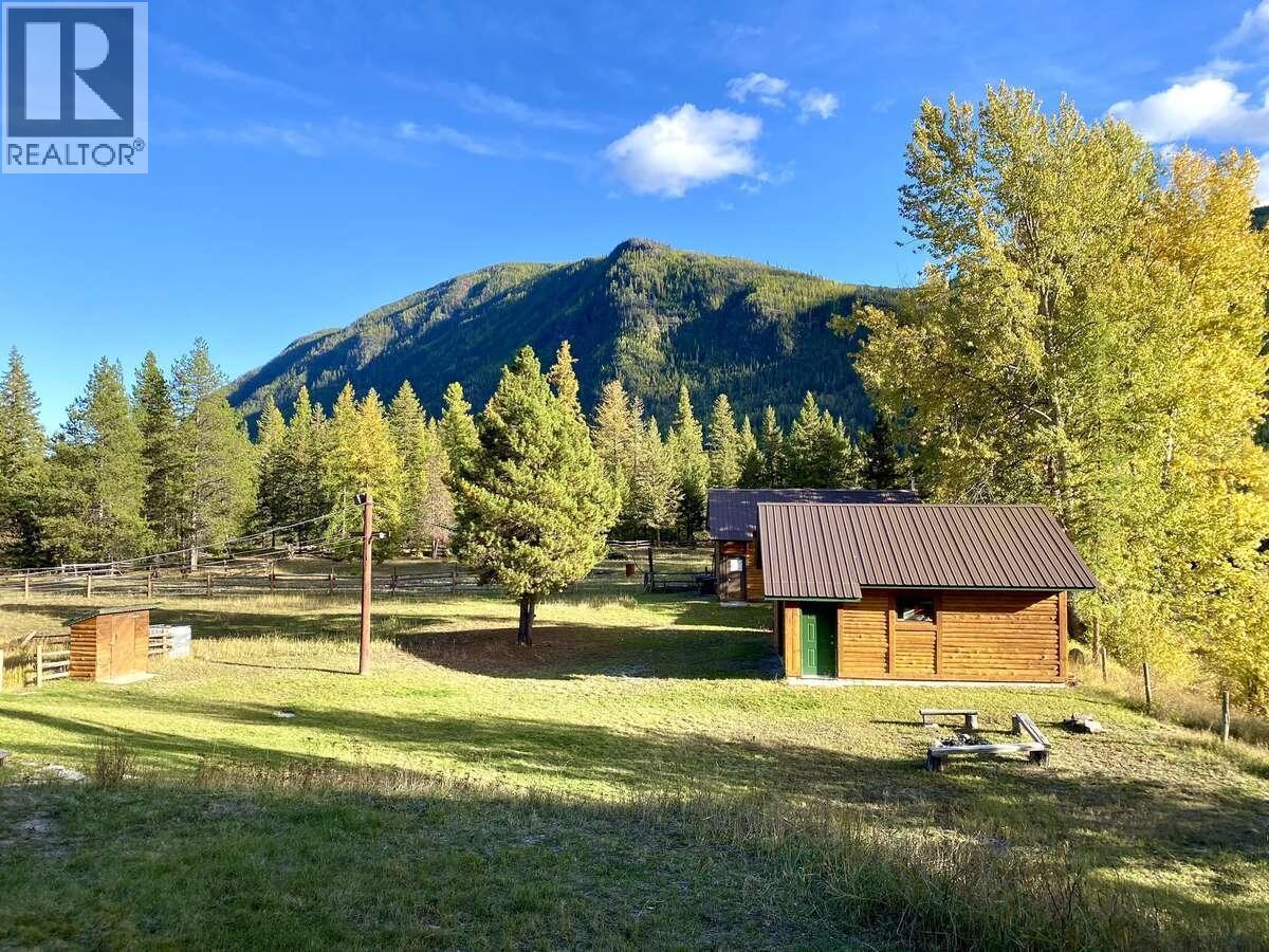 1896 St. Mary Lake Road, Kimberley, British Columbia  V1A 3K4 - Photo 32 - 10398906