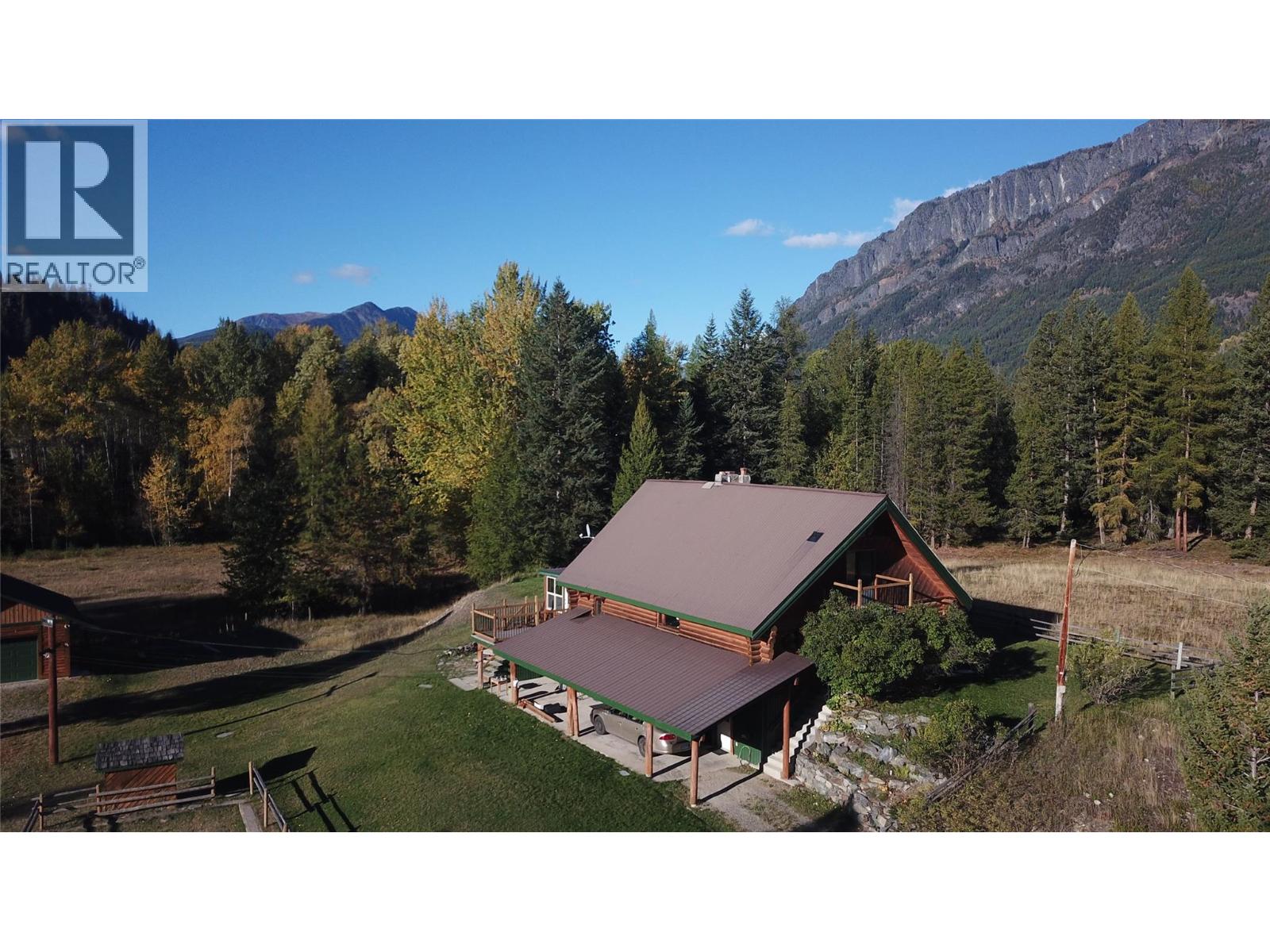1896 St. Mary Lake Road, Kimberley, British Columbia  V1A 3K4 - Photo 5 - 10398906