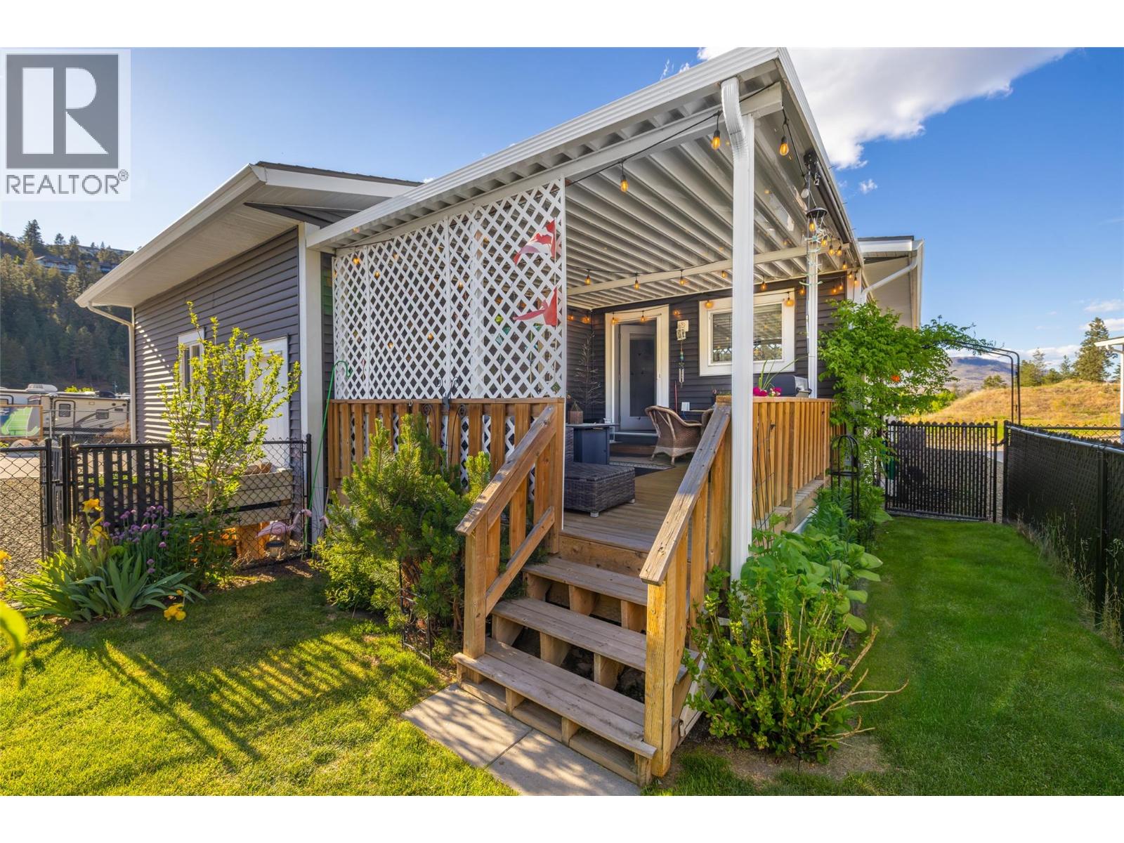 1835 Nancee Way Court Unit# 81, Kelowna, British Columbia  V1Z 4C1 - Photo 1 - 10398958