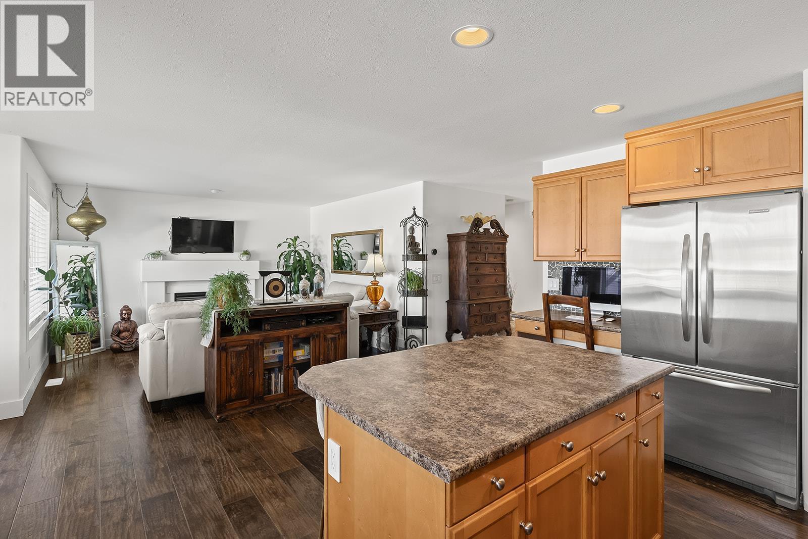 606 South Crest Drive, Kelowna, British Columbia  V1W 4Y6 - Photo 11 - 10398151