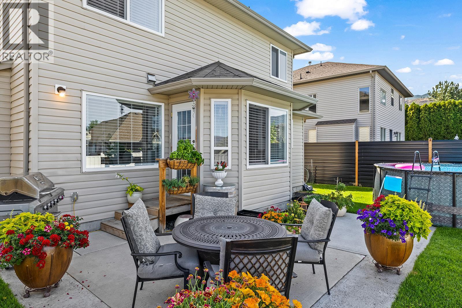 606 South Crest Drive, Kelowna, British Columbia  V1W 4Y6 - Photo 4 - 10398151
