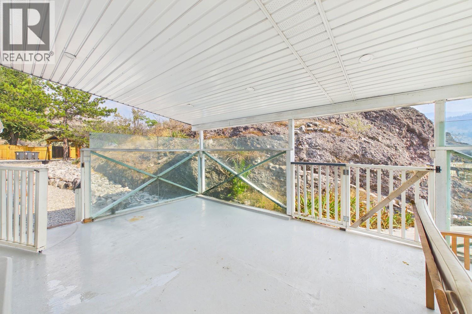 777 Highway 97, Okanagan Falls, British Columbia  V0H 1R0 - Photo 24 - 10399069