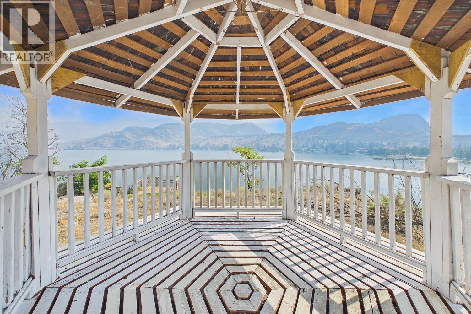 777 Highway 97, Okanagan Falls, British Columbia  V0H 1R0 - Photo 49 - 10399069