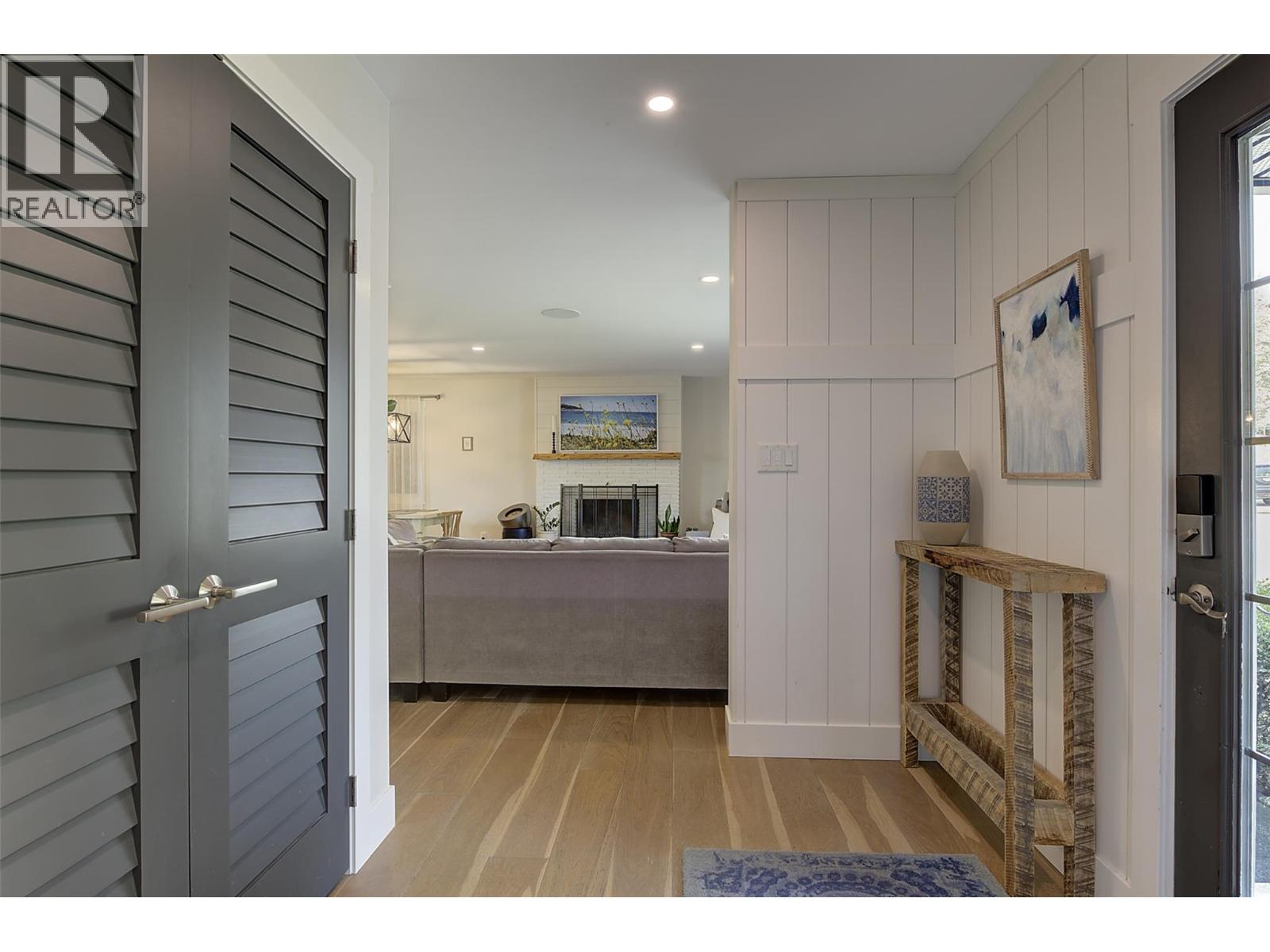 1126 Pinecrest Lane, Kelowna, British Columbia  V1Y 4L5 - Photo 27 - 10399066