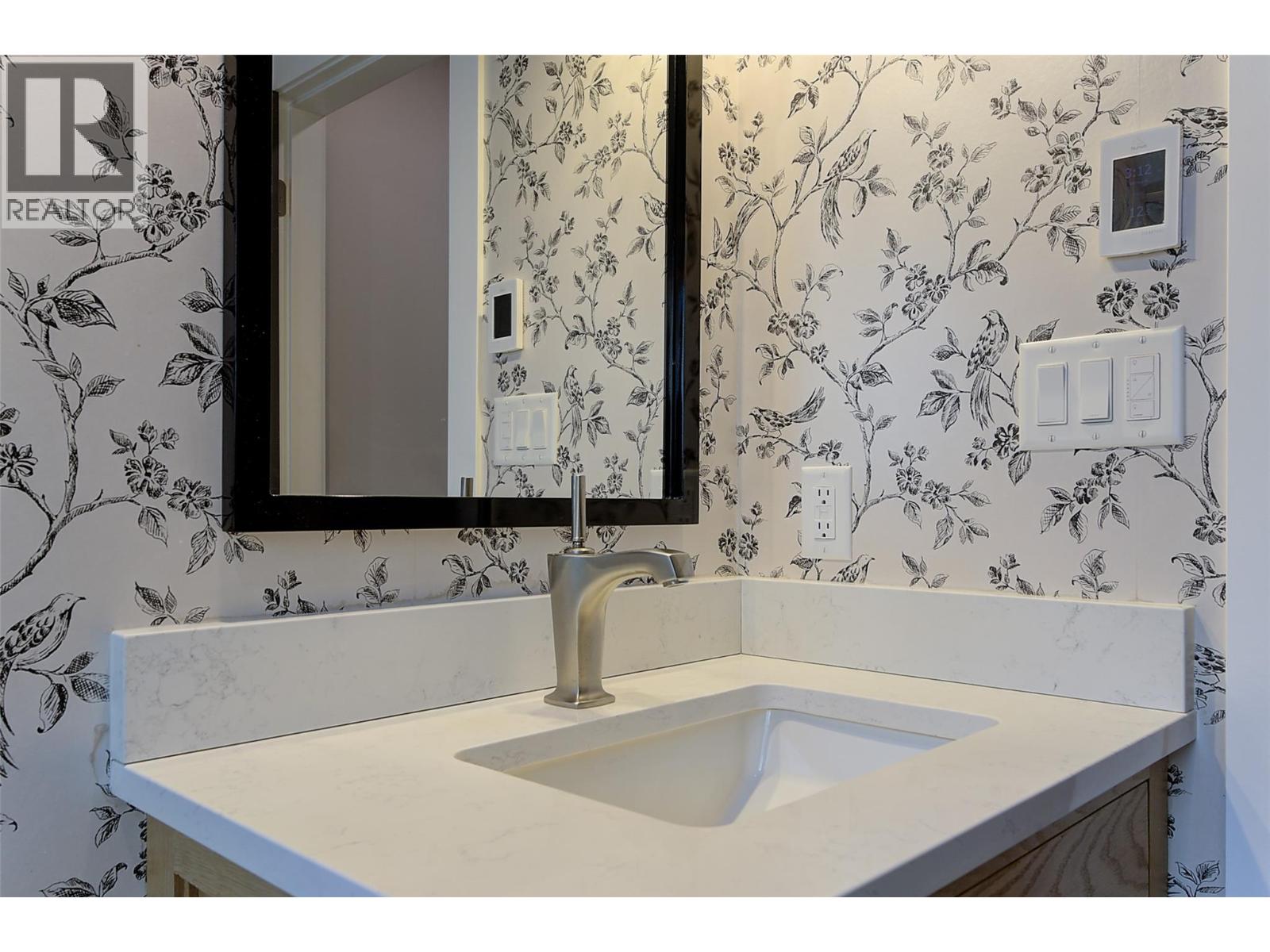 1126 Pinecrest Lane, Kelowna, British Columbia  V1Y 4L5 - Photo 42 - 10399066