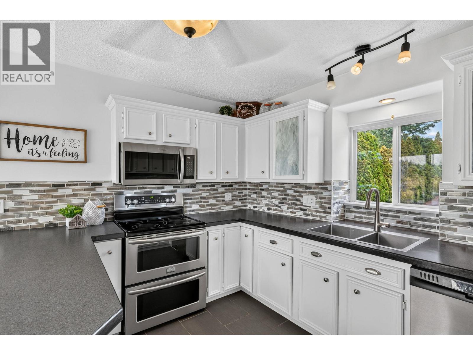 2848 Inverness Road, West Kelowna, British Columbia  V4T 1J5 - Photo 19 - 10399065