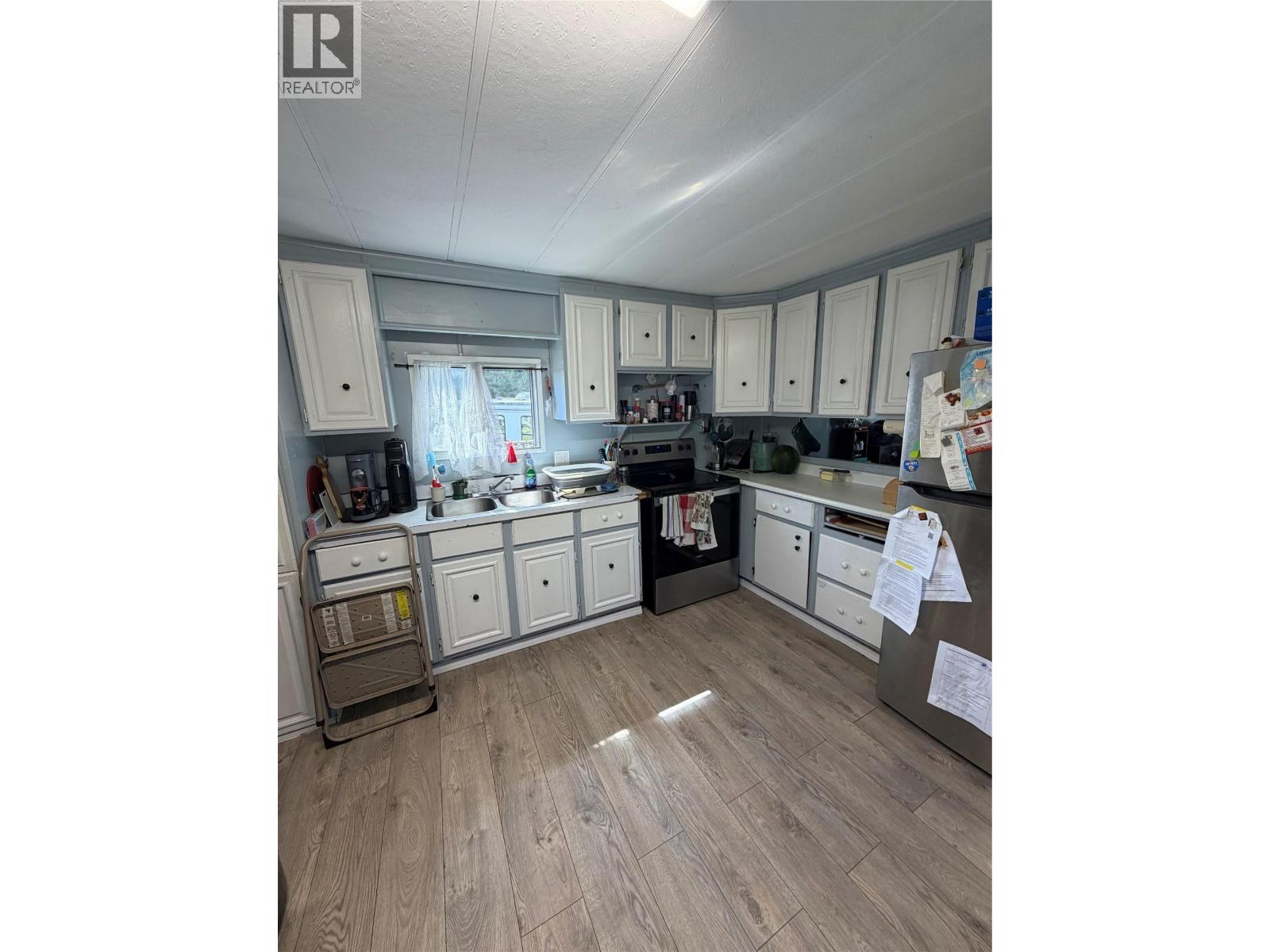 6210 Lower Elk Valley Road Unit# 15, Sparwood, British Columbia  V0B 2G3 - Photo 2 - 10398706