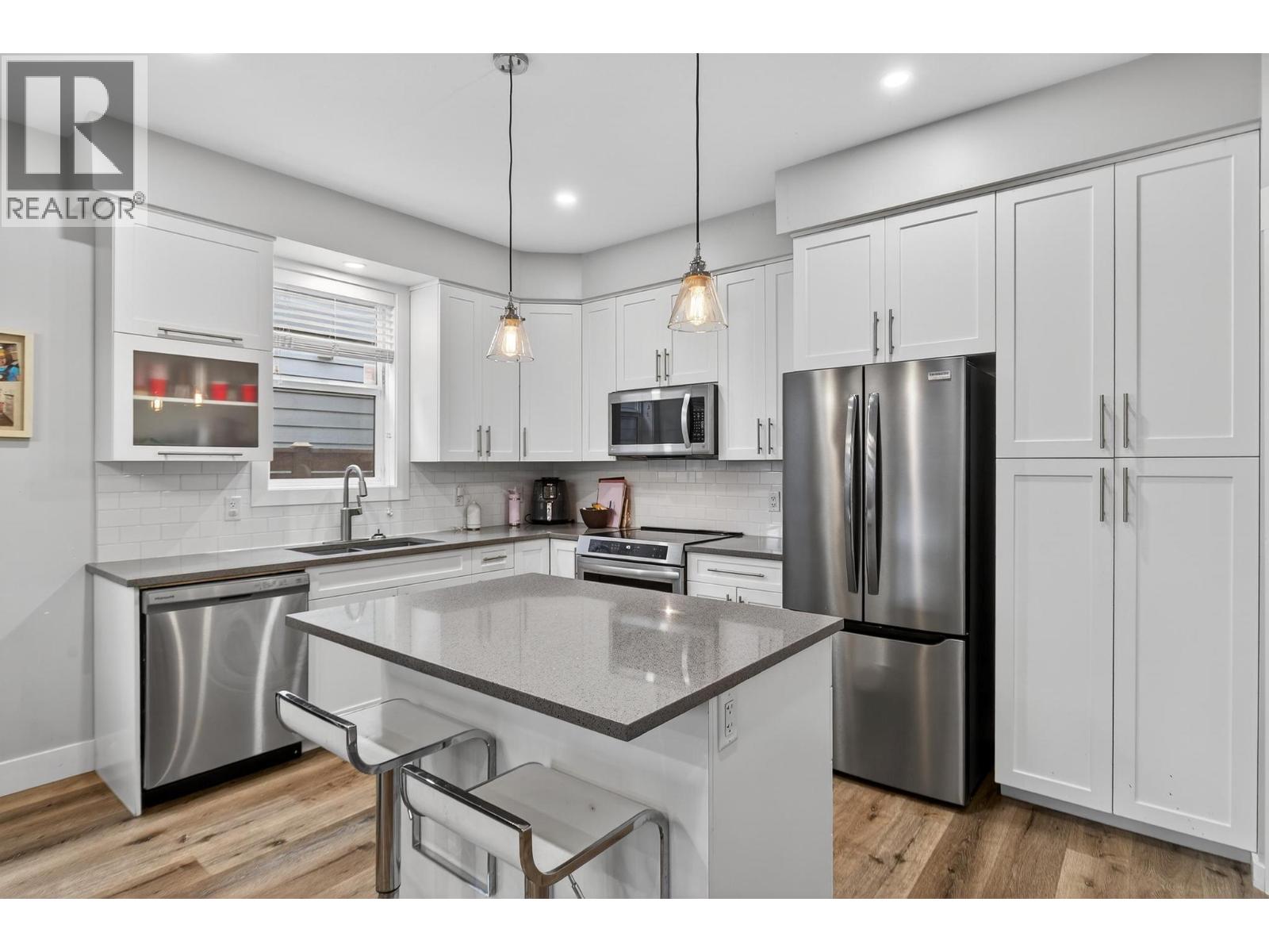 1934 Ethel Street, Kelowna, British Columbia  V1Y 2Z5 - Photo 5 - 10399036