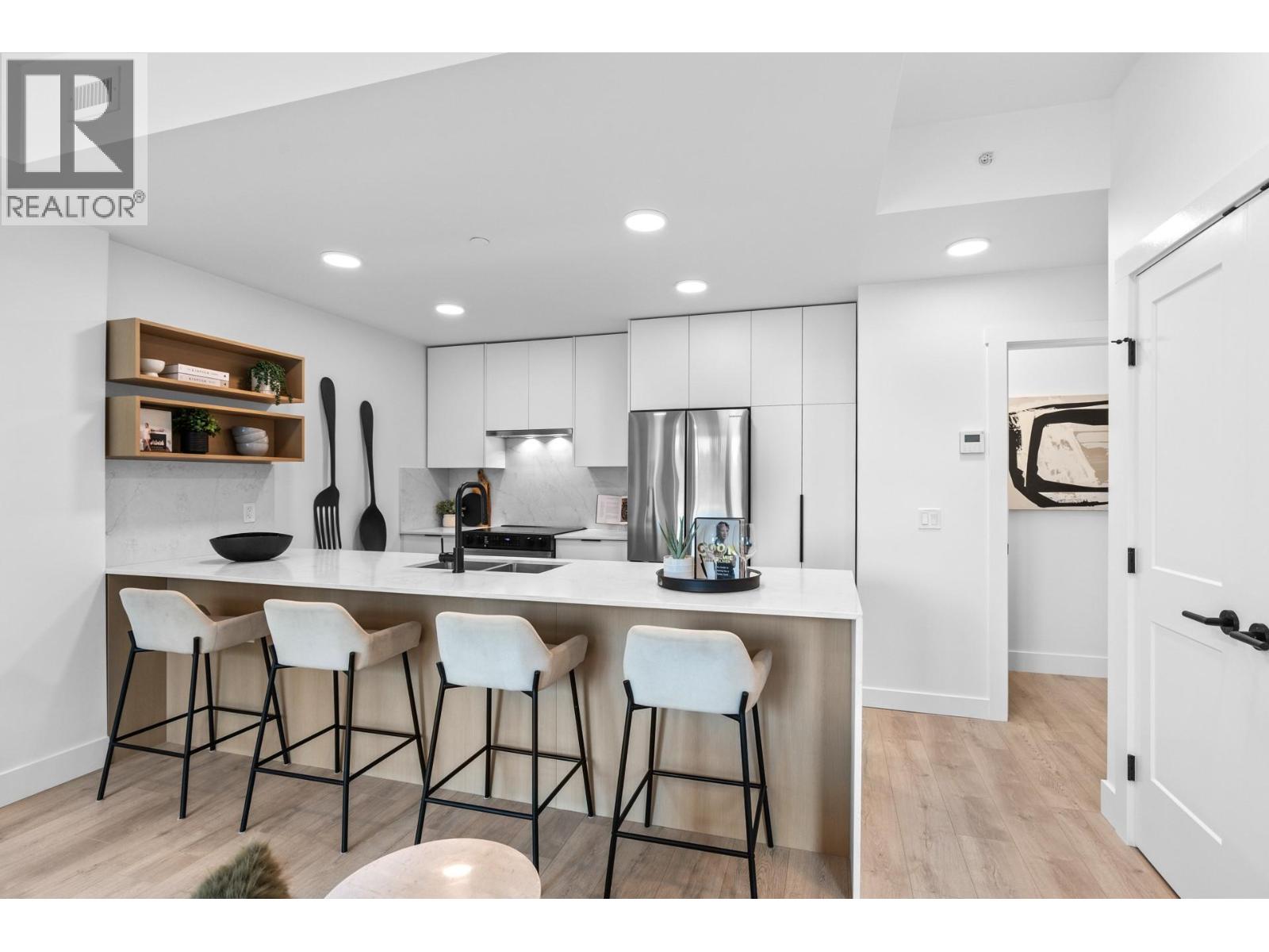 620 Coronation Avenue Unit# 102, Kelowna, British Columbia  V1Y 7A5 - Photo 2 - 10398804