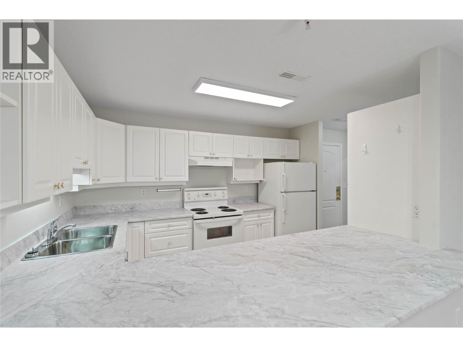 2169 Flamingo Road Unit# 309, Kamloops, British Columbia  V2C 4J8 - Photo 8 - 10398713