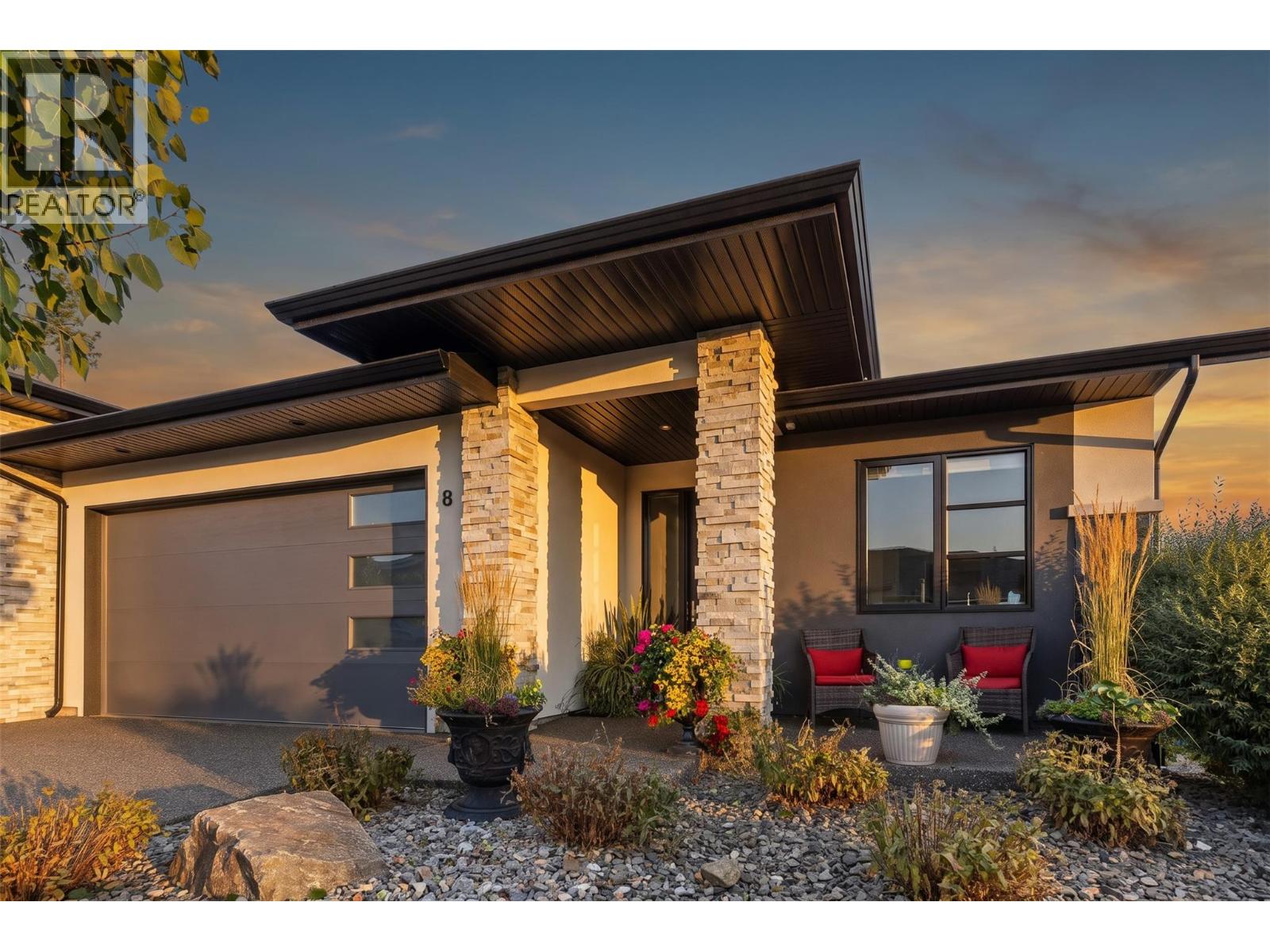1349 Rocky Point Drive Unit# 8, Kelowna, British Columbia  V1V 0B5 - Photo 2 - 10398668