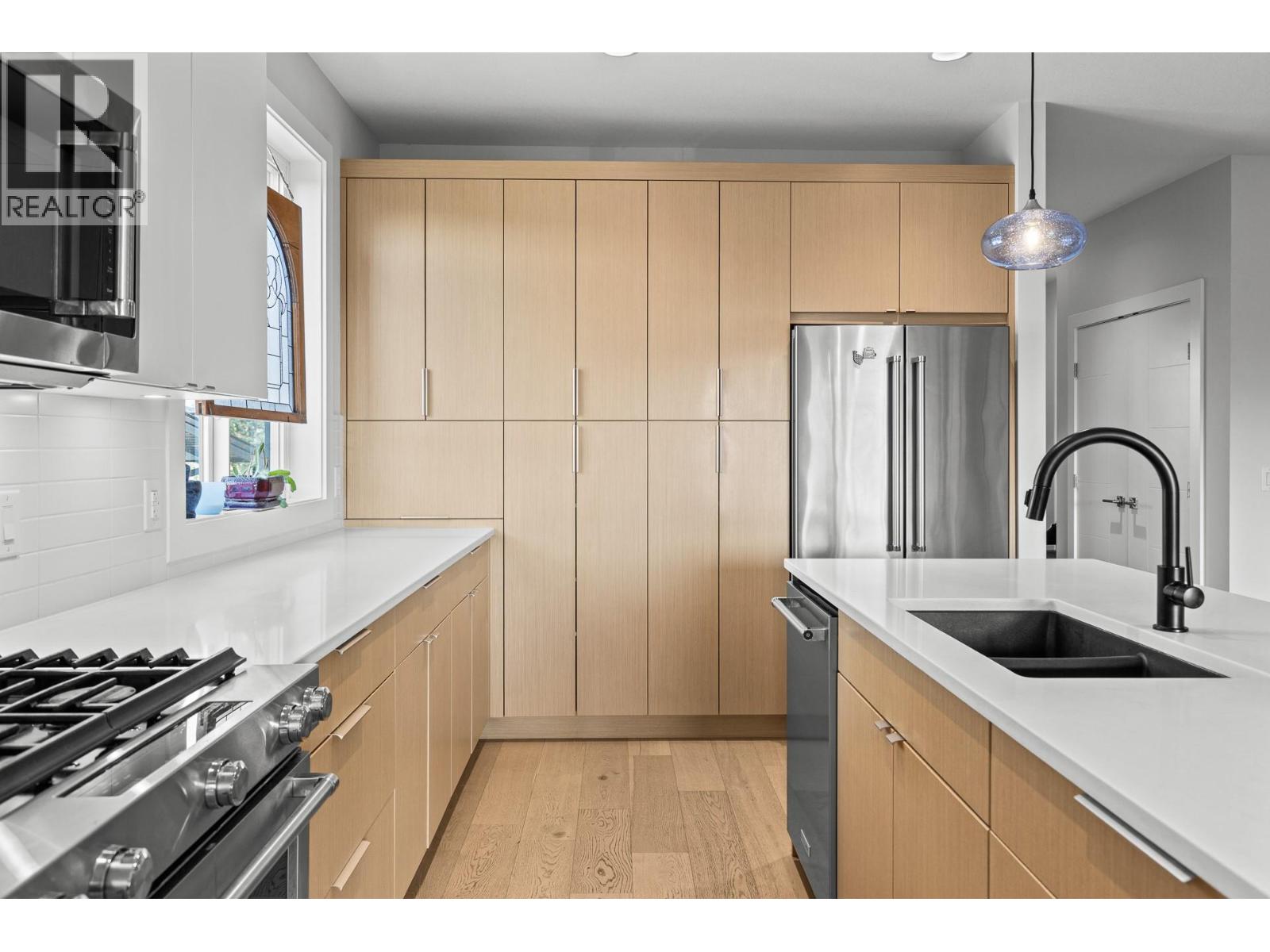 1349 Rocky Point Drive Unit# 8, Kelowna, British Columbia  V1V 0B5 - Photo 23 - 10398668