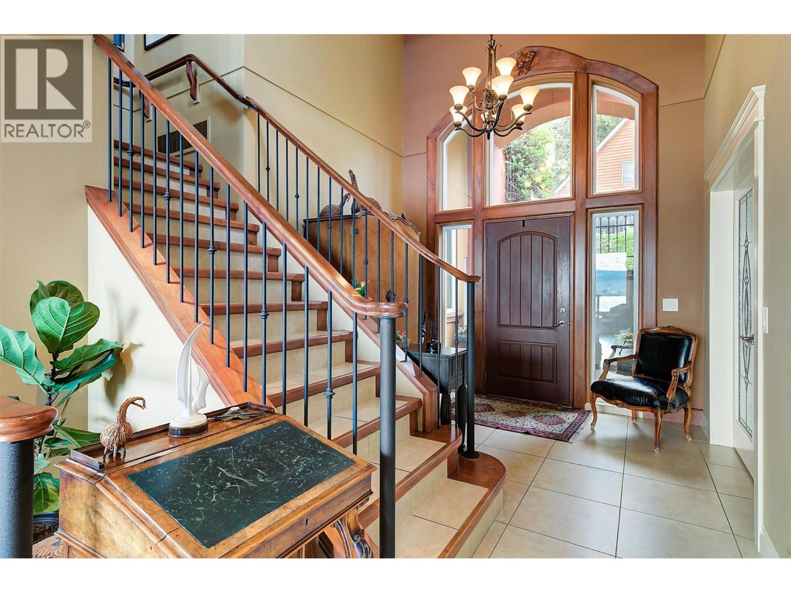683 Westside Road S, West Kelowna, British Columbia  V1Z 3S2 - Photo 22 - 10399104
