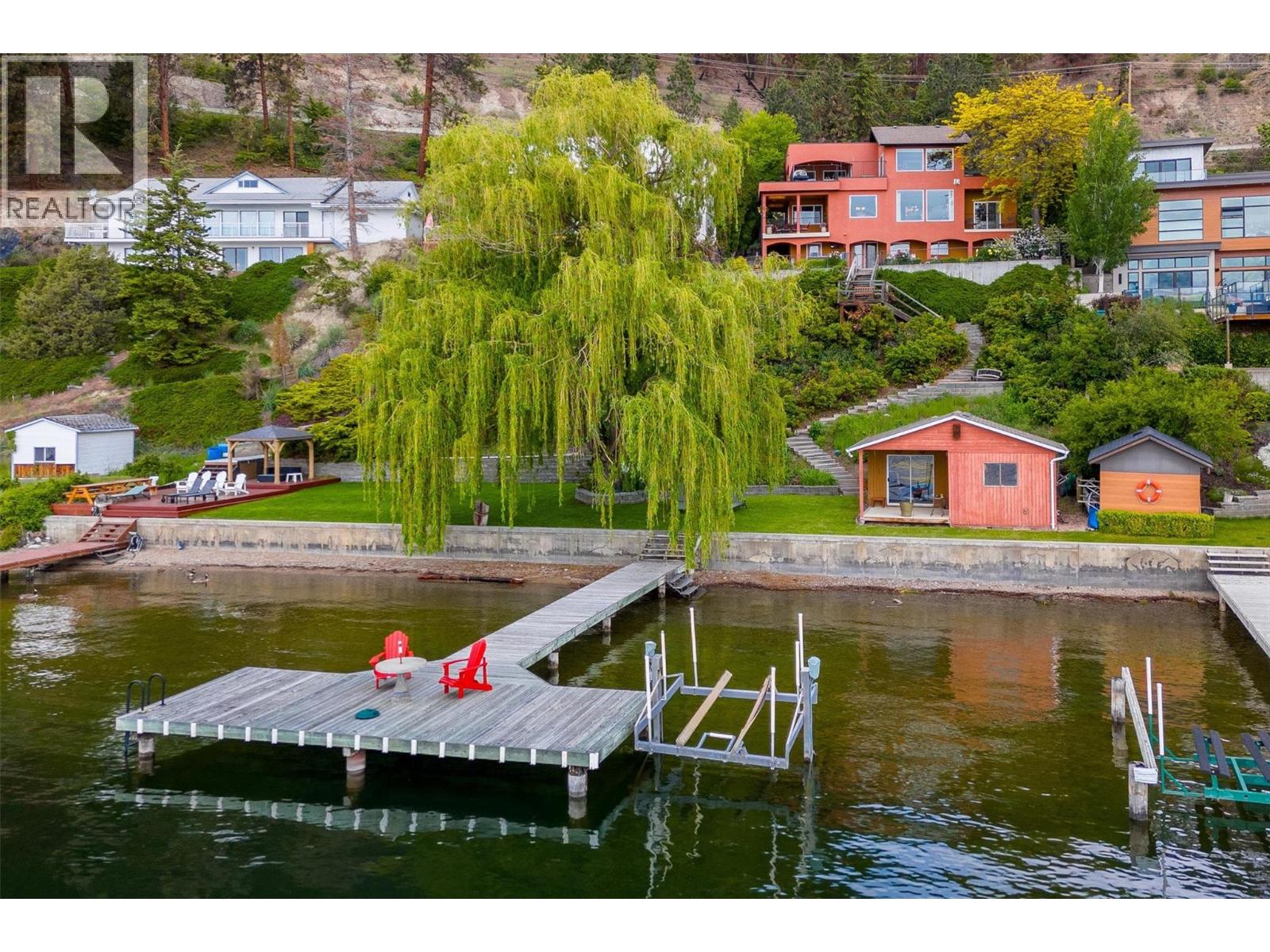 683 Westside Road S, West Kelowna, British Columbia  V1Z 3S2 - Photo 3 - 10399104