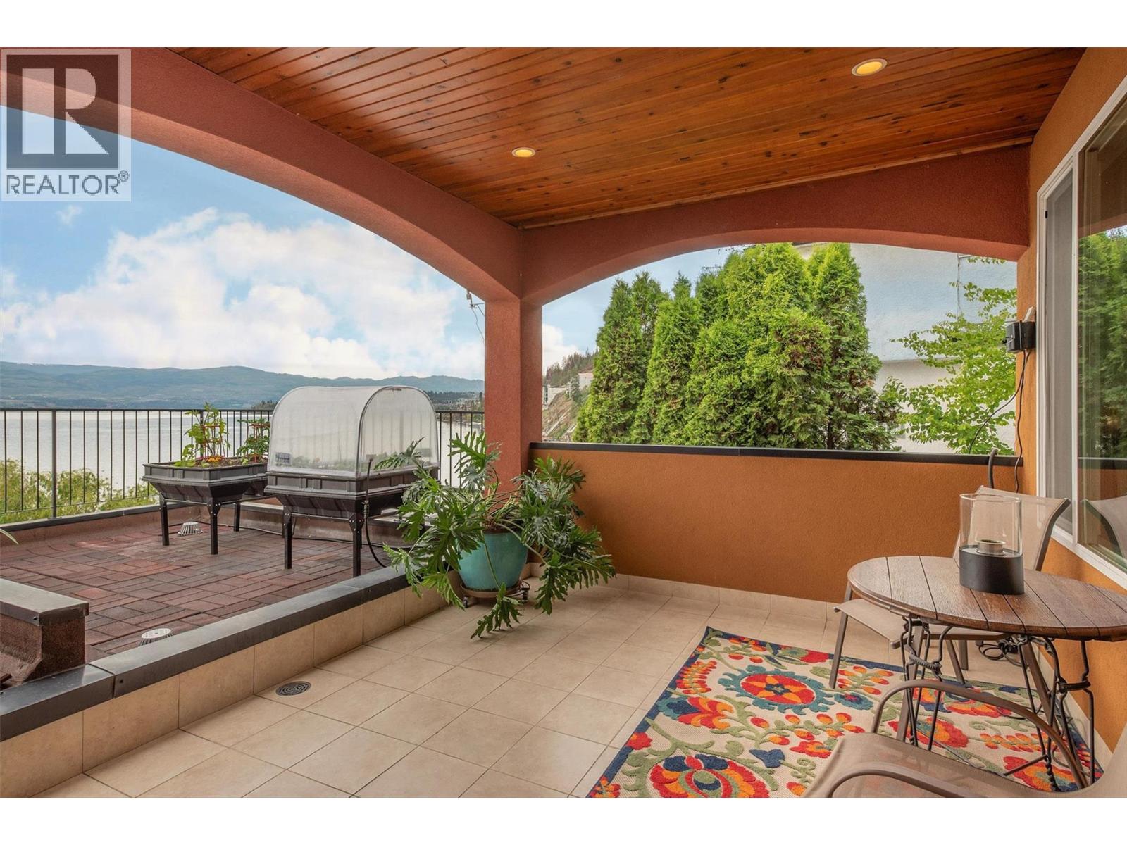 683 Westside Road S, West Kelowna, British Columbia  V1Z 3S2 - Photo 68 - 10399104