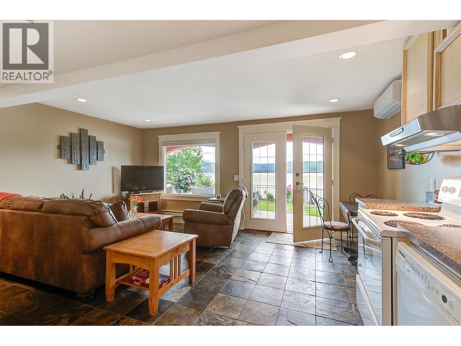 683 Westside Road S, West Kelowna, British Columbia  V1Z 3S2 - Photo 74 - 10399104