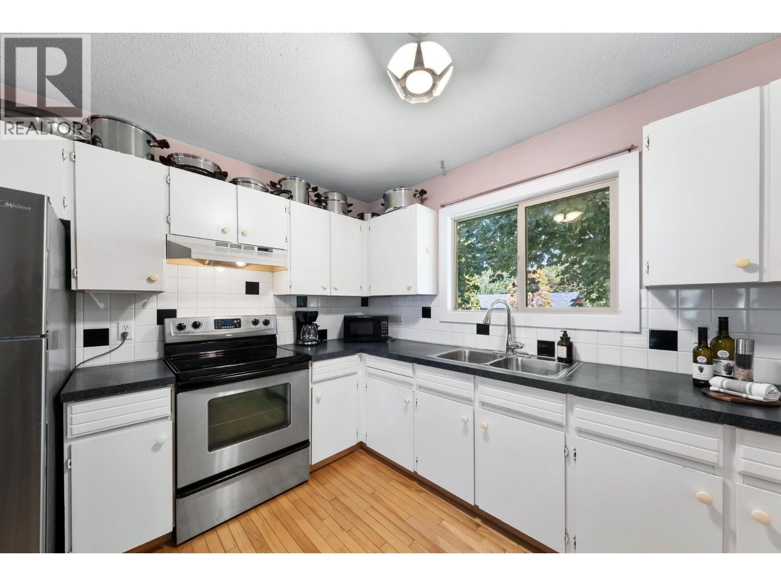 1230 Creekside Road, Kelowna, British Columbia  V1X 1B3 - Photo 12 - 10398312