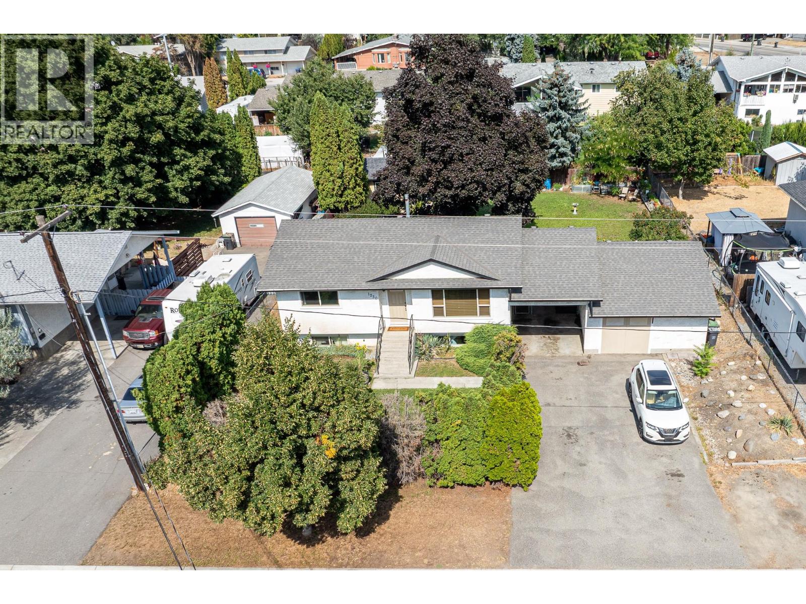 1230 Creekside Road, Kelowna, British Columbia  V1X 1B3 - Photo 2 - 10398312
