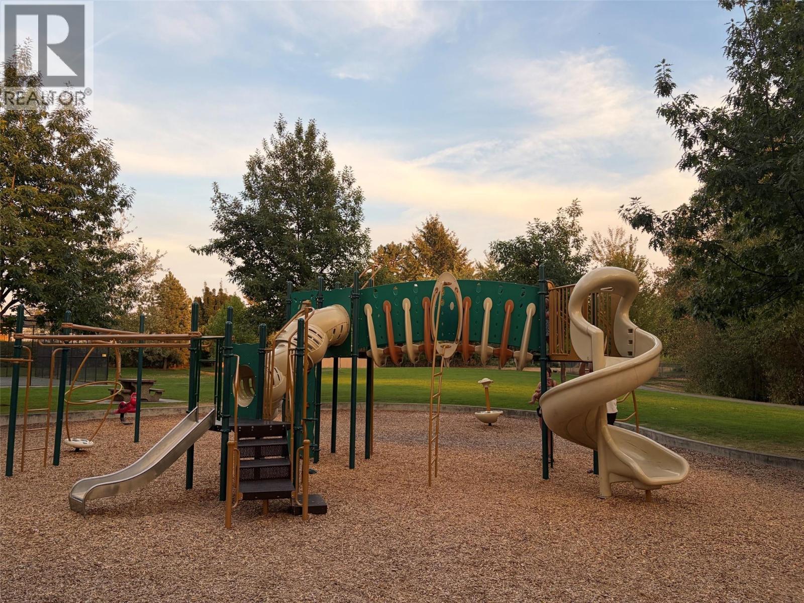 1230 Creekside Road, Kelowna, British Columbia  V1X 1B3 - Photo 42 - 10398312