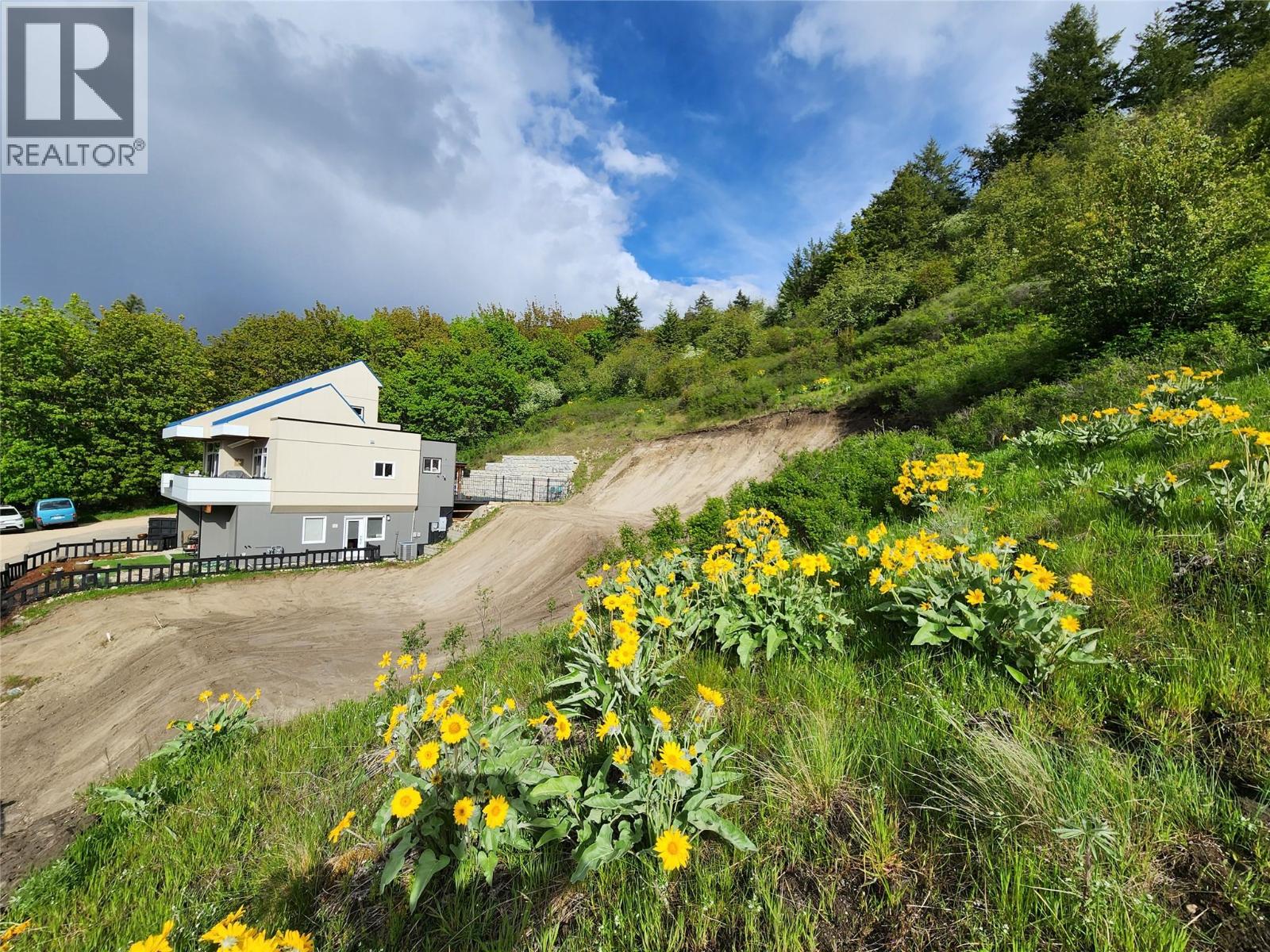 8164 Okanagan Landing Road, Vernon, British Columbia  V1H 1J4 - Photo 10 - 10399024