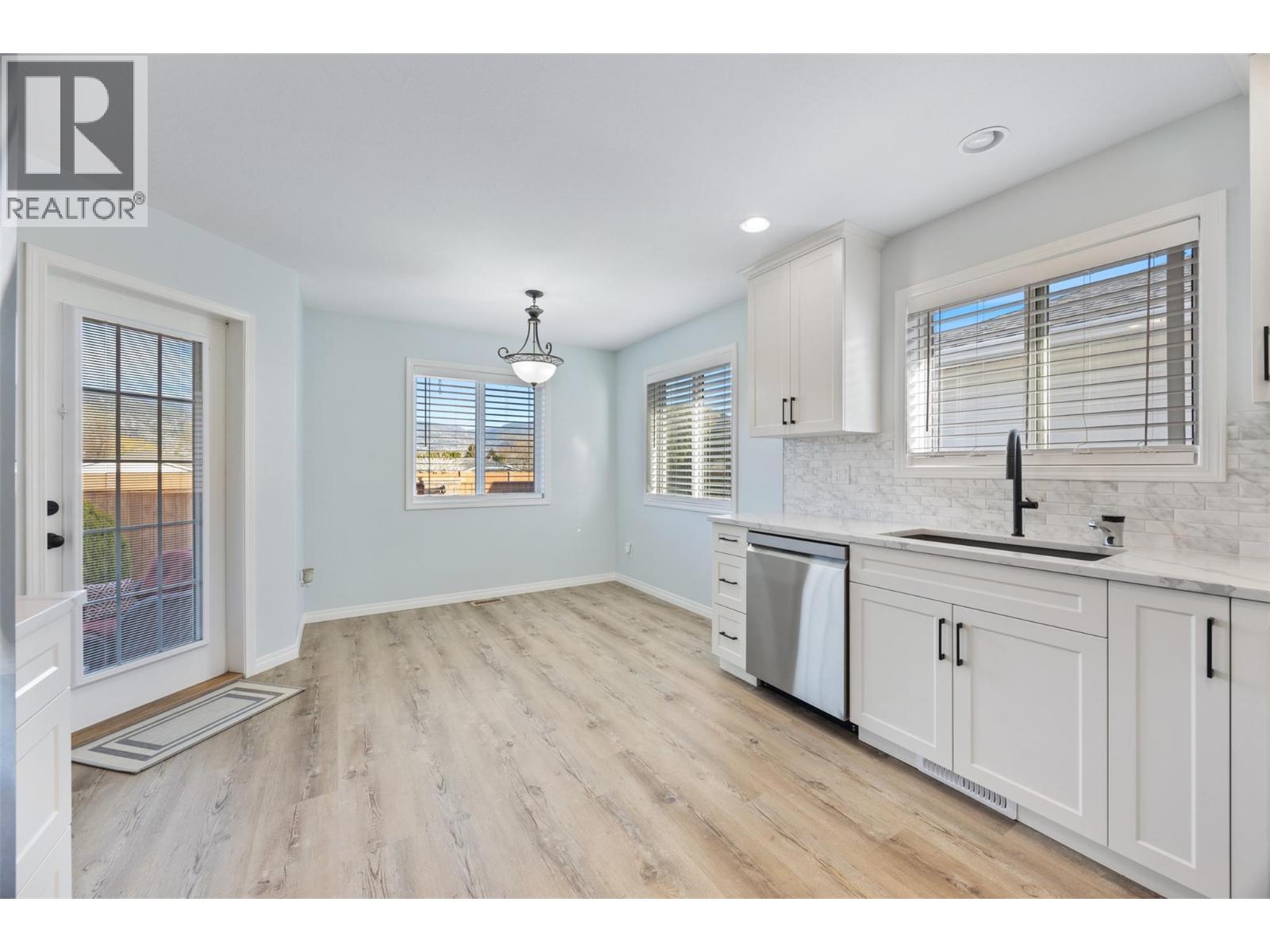 536 Red Wing Drive, Penticton, British Columbia  V2A 8N7 - Photo 9 - 10399134