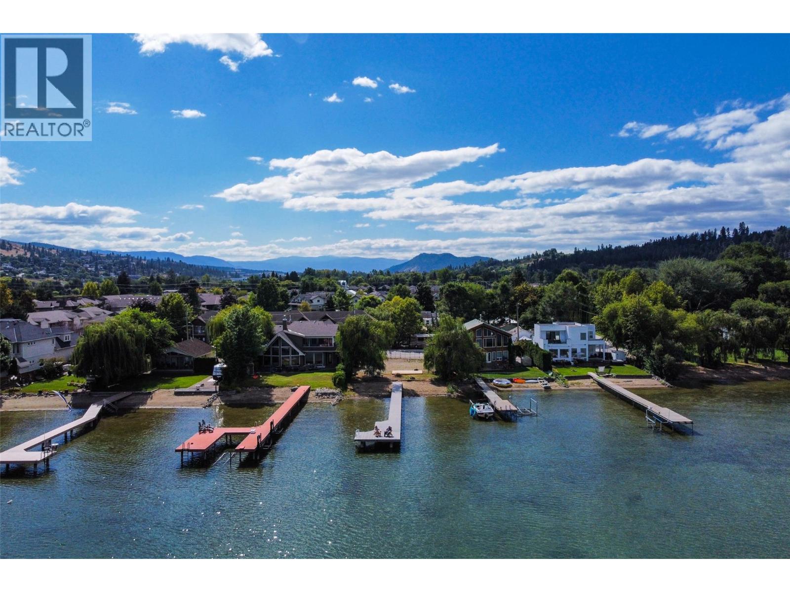 3242 Clement Road, Lake Country, British Columbia  V4V 1X7 - Photo 6 - 10399089