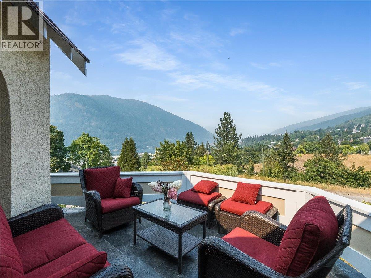 411 Hamilton Avenue, Nelson, British Columbia  V1L 3G1 - Photo 24 - 10398510