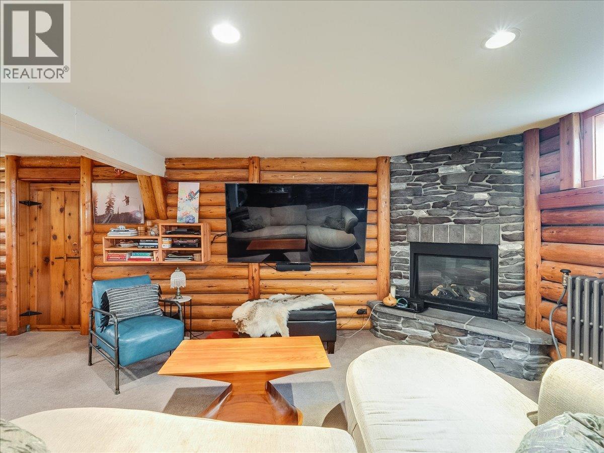 411 Hamilton Avenue, Nelson, British Columbia  V1L 3G1 - Photo 43 - 10398510