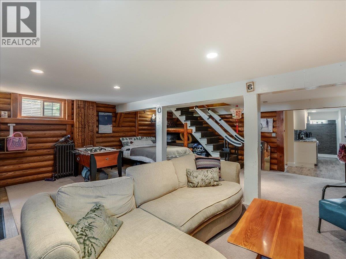 411 Hamilton Avenue, Nelson, British Columbia  V1L 3G1 - Photo 44 - 10398510
