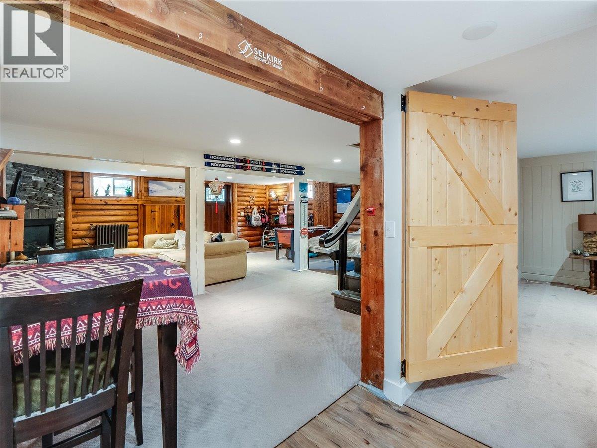 411 Hamilton Avenue, Nelson, British Columbia  V1L 3G1 - Photo 45 - 10398510