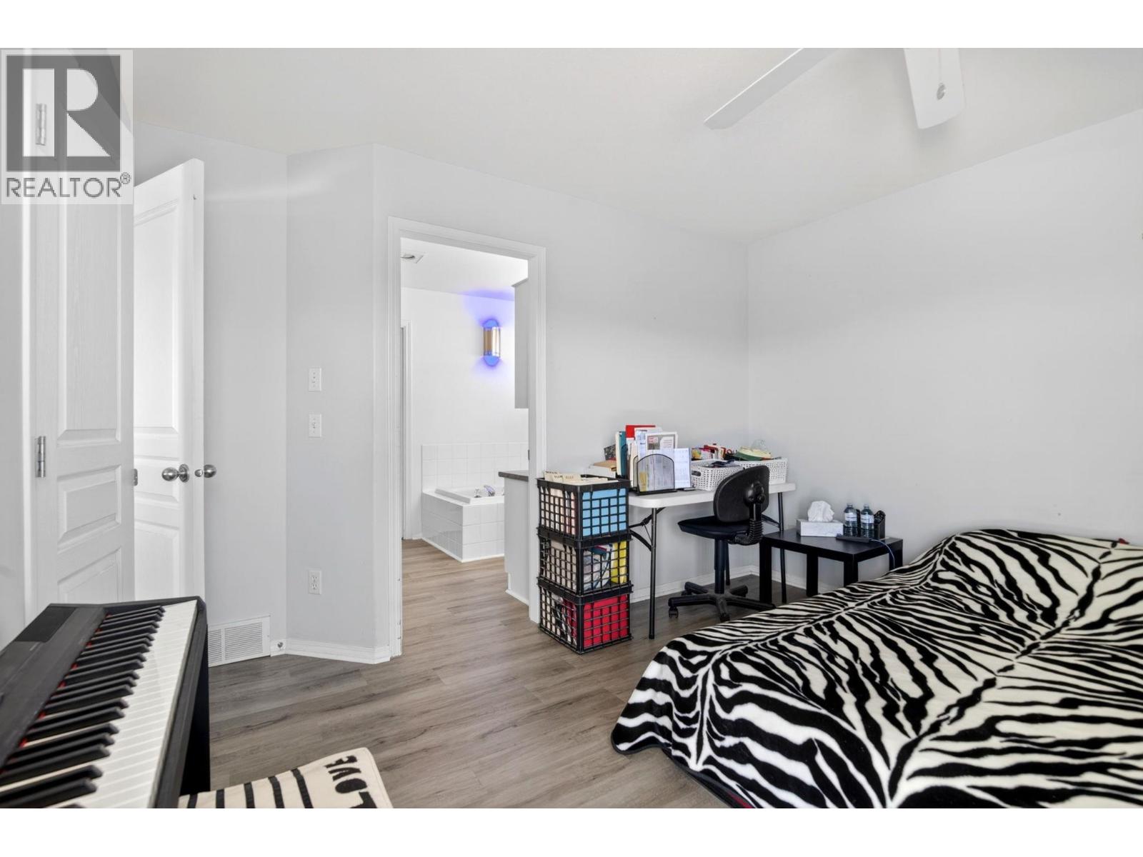 2272 Shannon Hills Drive, West Kelowna, British Columbia  V4T 2P1 - Photo 11 - 10397810