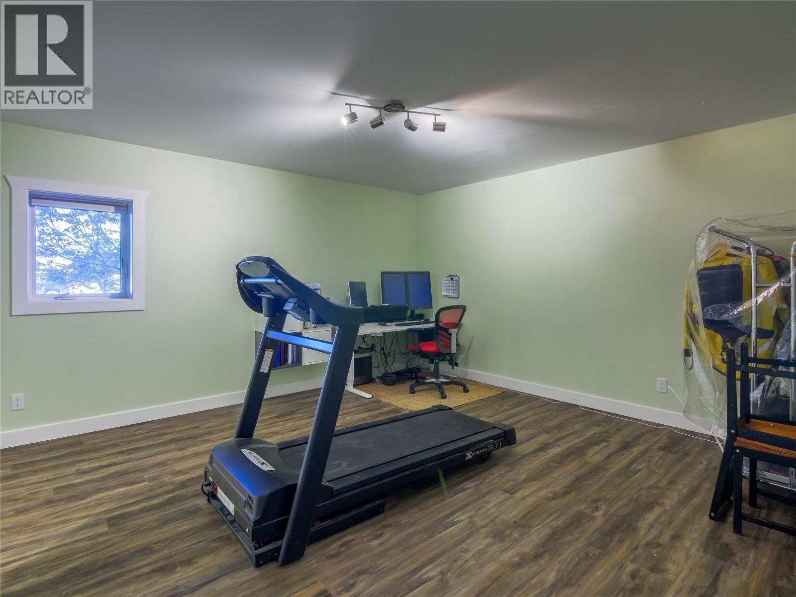2478 Evergreen Drive, Penticton, British Columbia  V2A 9C7 - Photo 41 - 10398966
