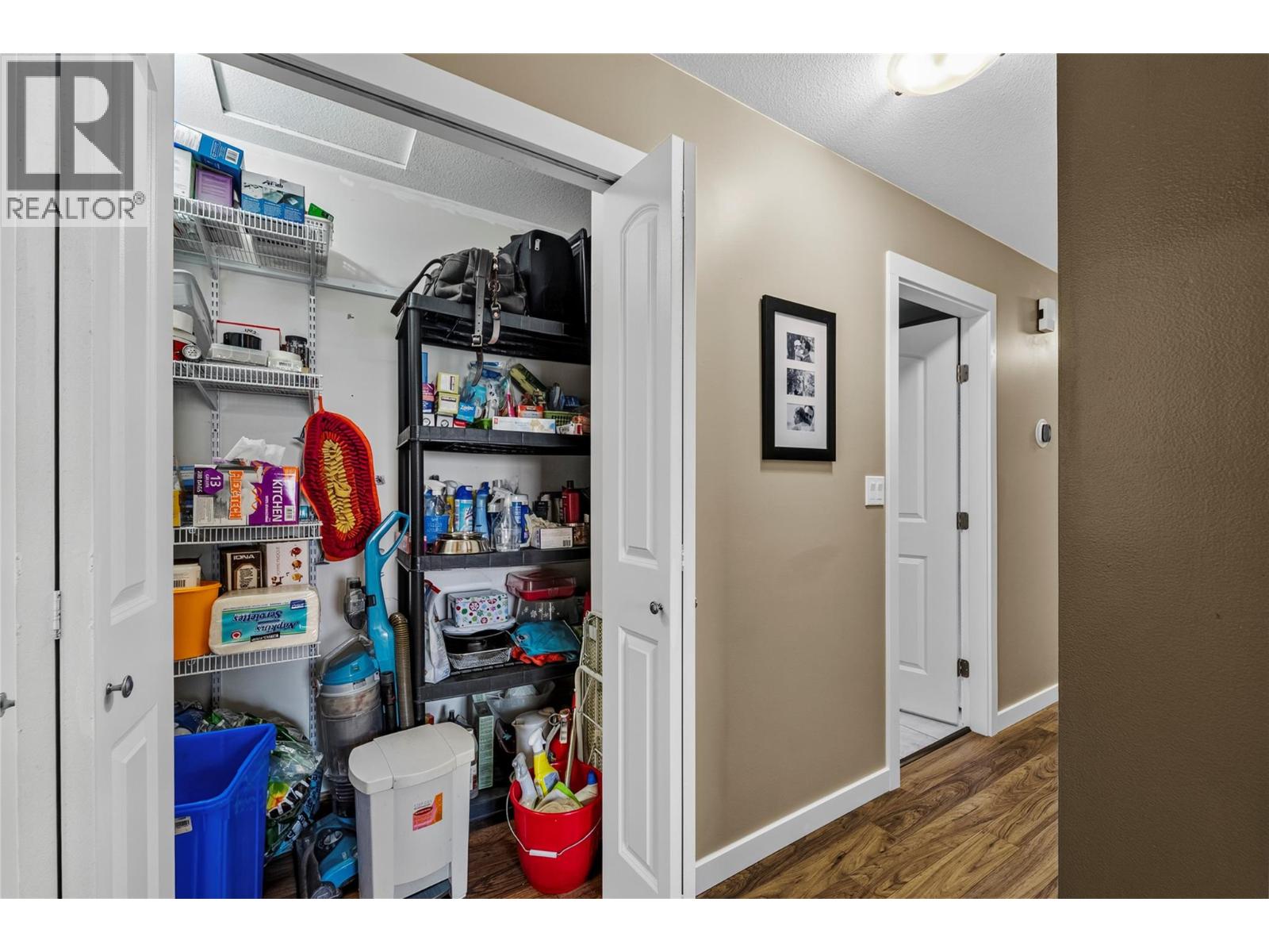 2045 Valleyview Drive, Kamloops, British Columbia  V2C 4C3 - Photo 18 - 10399137
