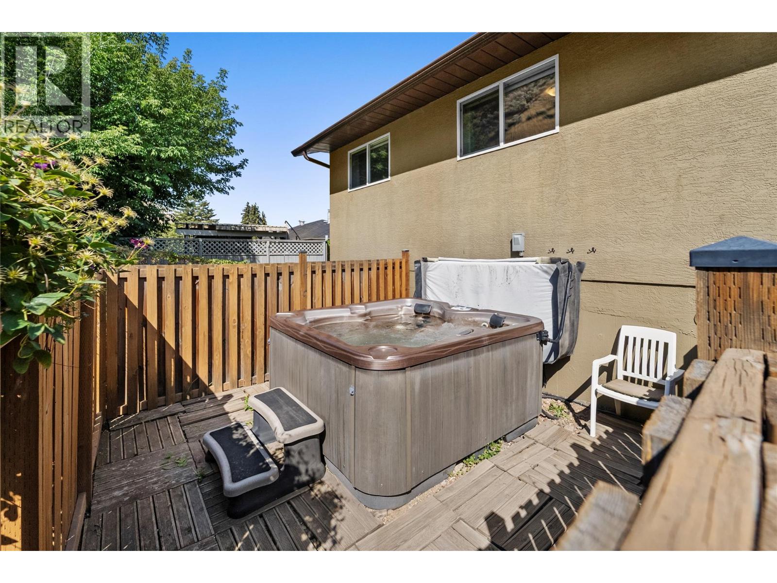 2045 Valleyview Drive, Kamloops, British Columbia  V2C 4C3 - Photo 35 - 10399137