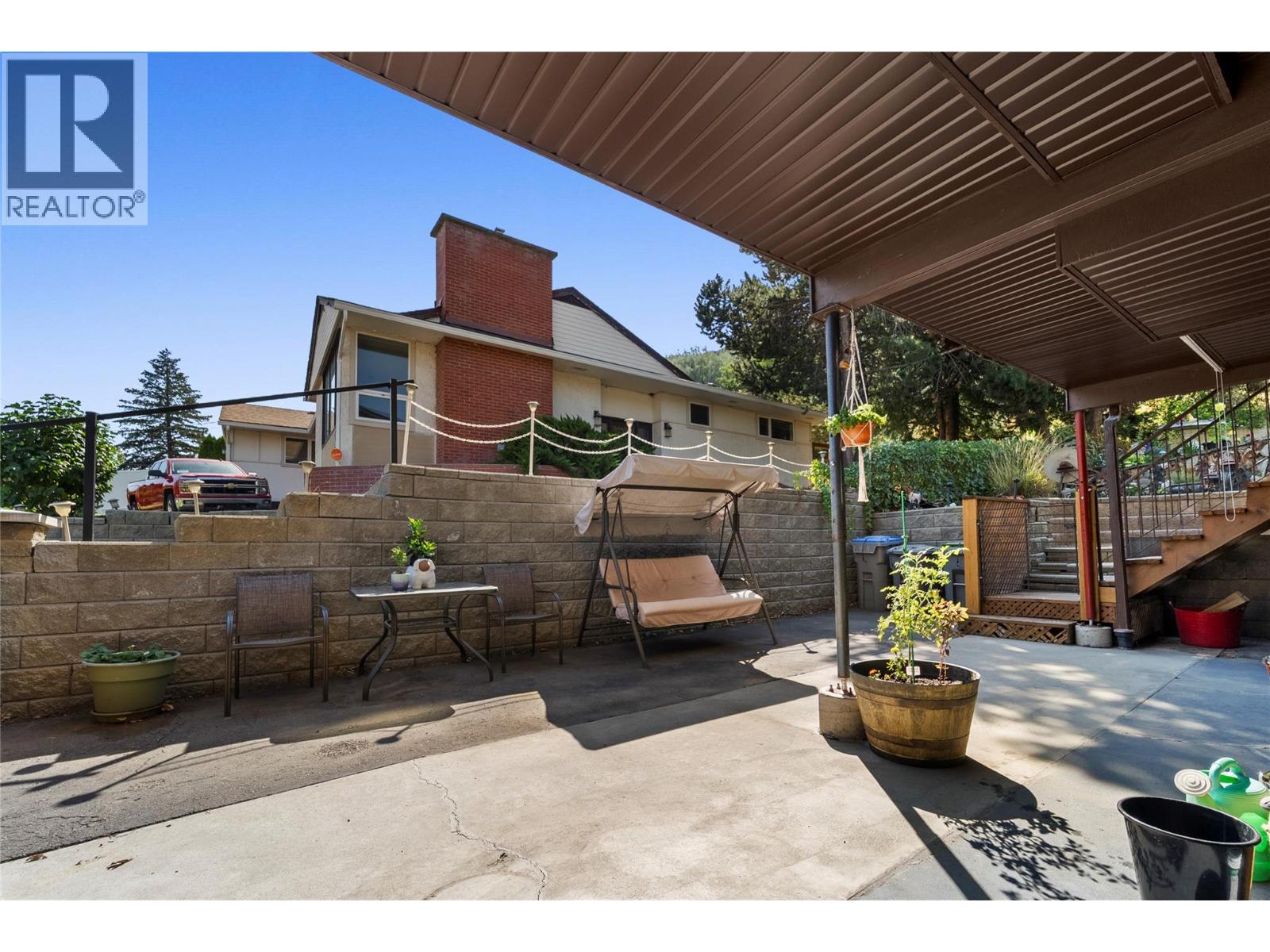 2045 Valleyview Drive, Kamloops, British Columbia  V2C 4C3 - Photo 40 - 10399137