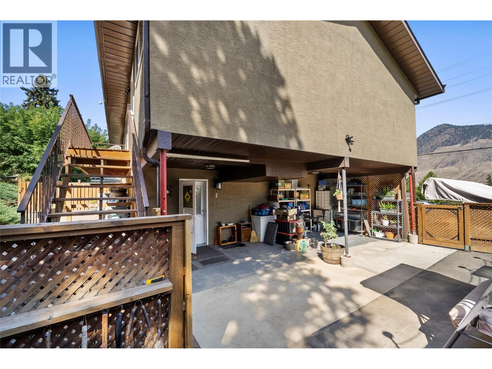 2045 Valleyview Drive, Kamloops, British Columbia  V2C 4C3 - Photo 41 - 10399137