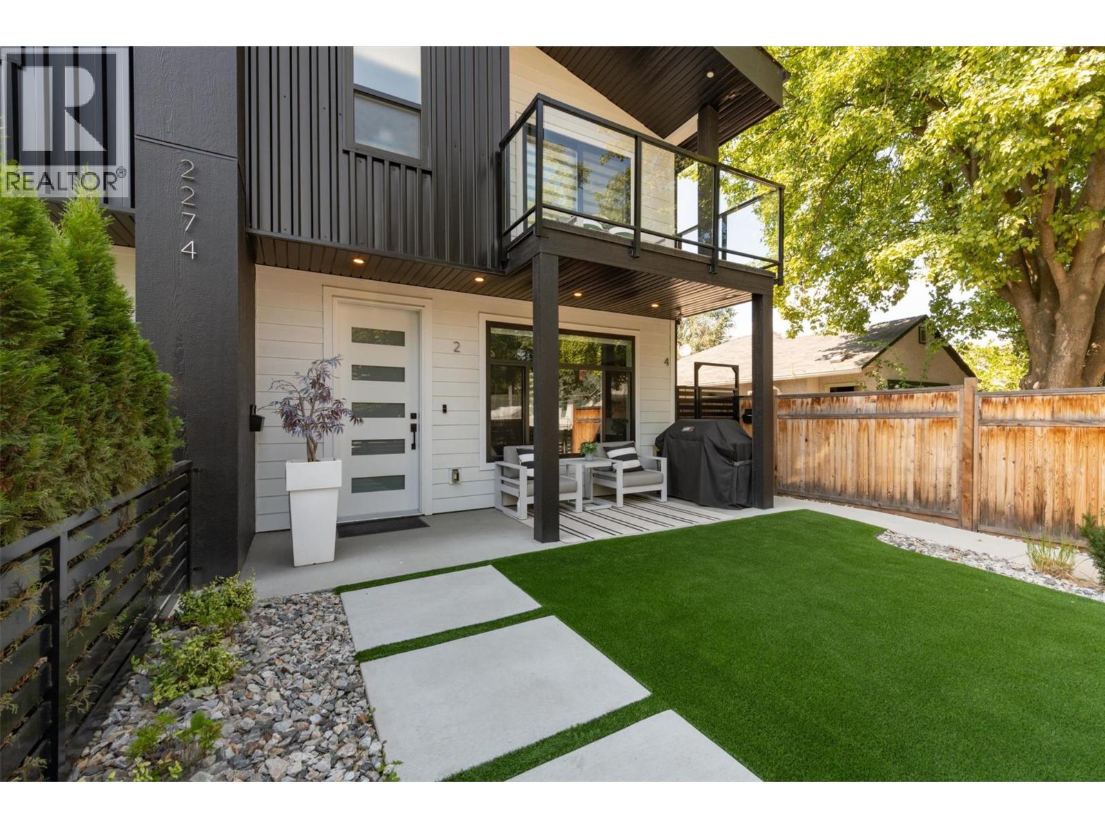 2274 Woodlawn Street Unit# 2, Kelowna, British Columbia  V1Y 2T2 - Photo 3 - 10398920
