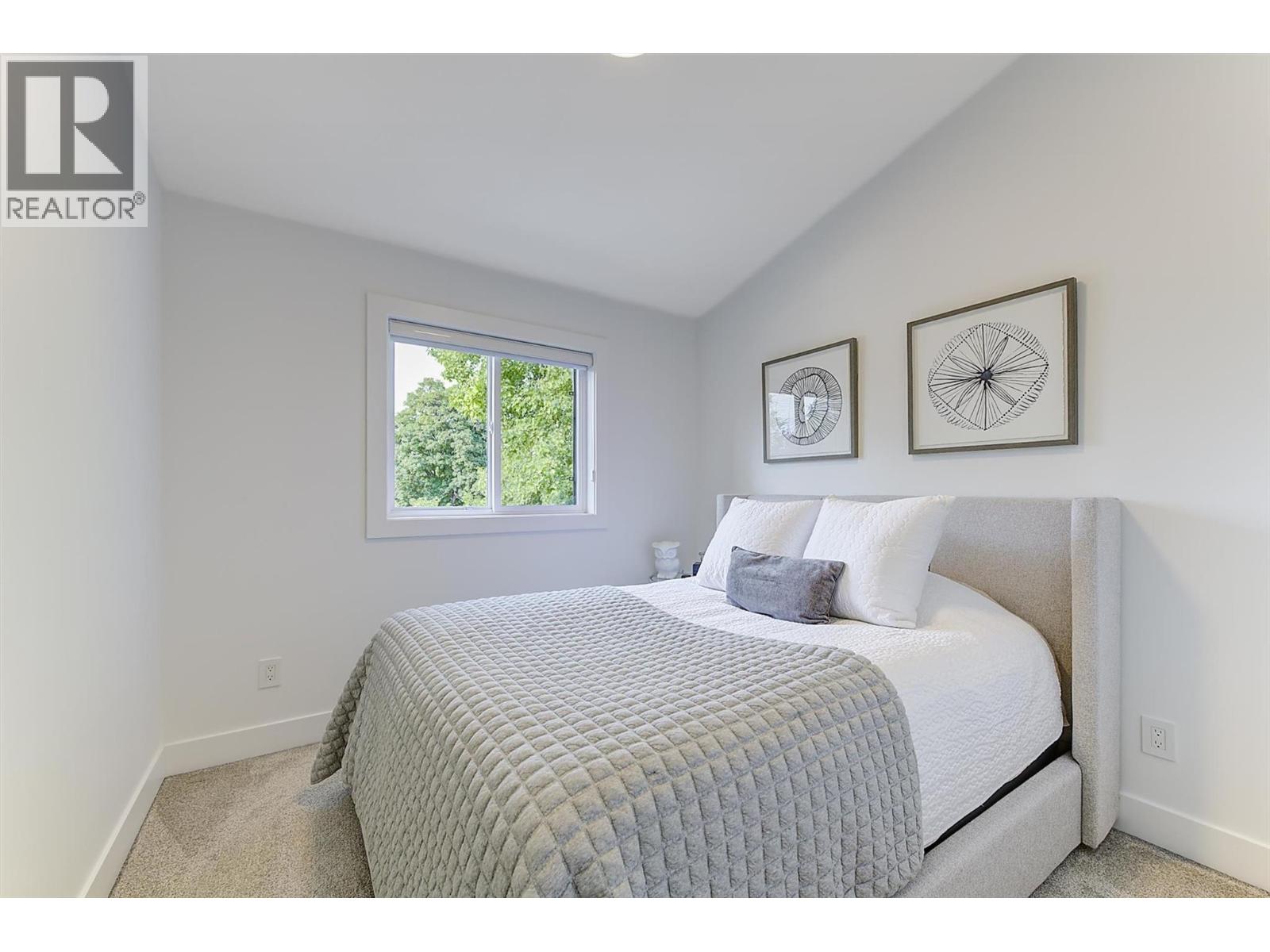 2274 Woodlawn Street Unit# 2, Kelowna, British Columbia  V1Y 2T2 - Photo 34 - 10398920