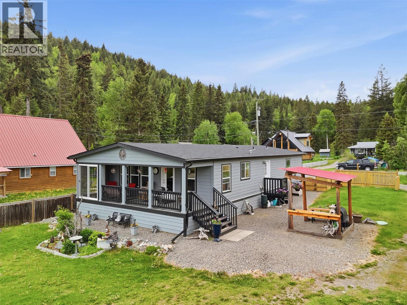 3025 Powell Road, Kamloops, British Columbia  V0E 3E1 - Photo 1 - 10399146