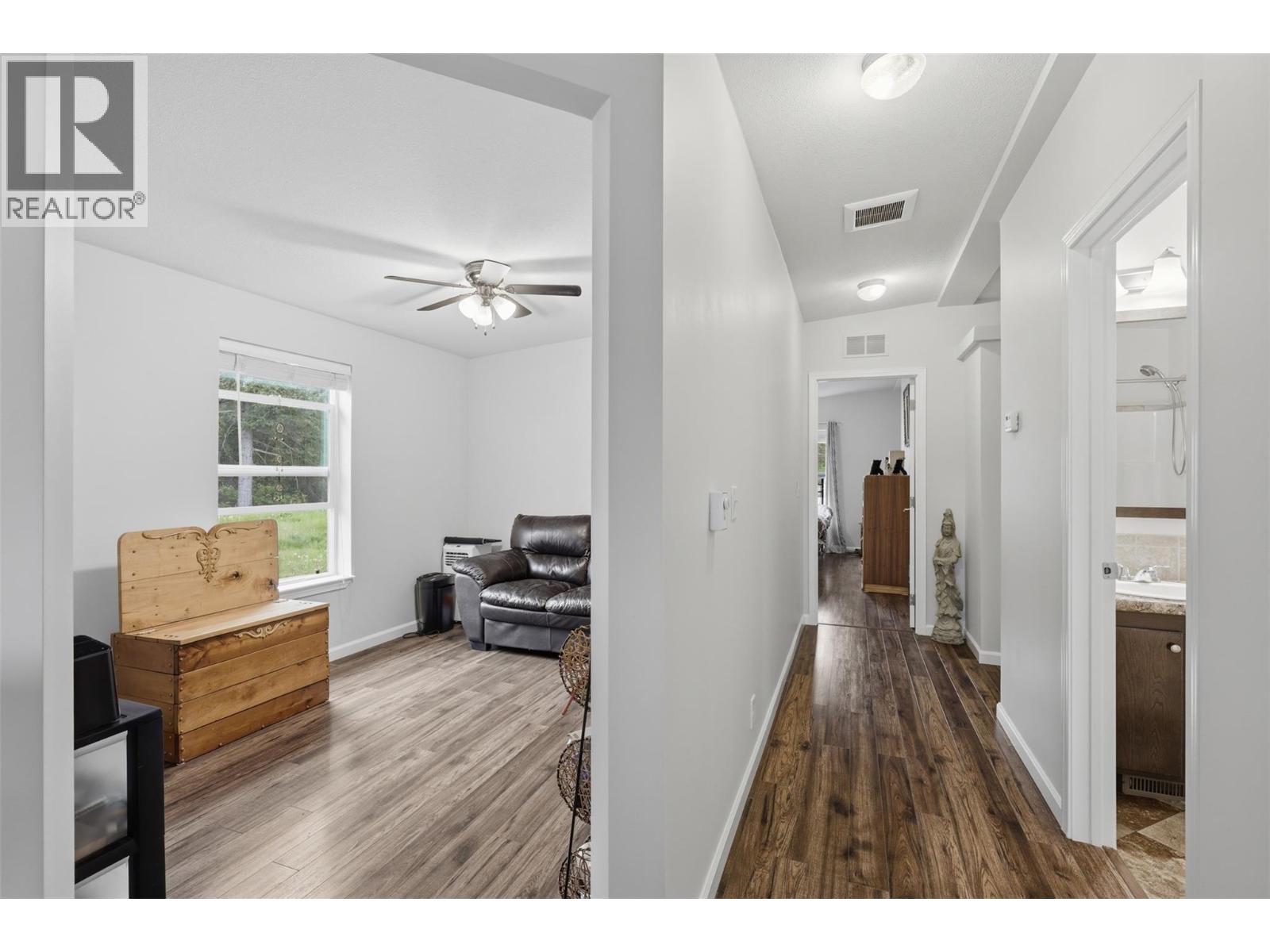 3025 Powell Road, Kamloops, British Columbia  V0E 3E1 - Photo 18 - 10399146