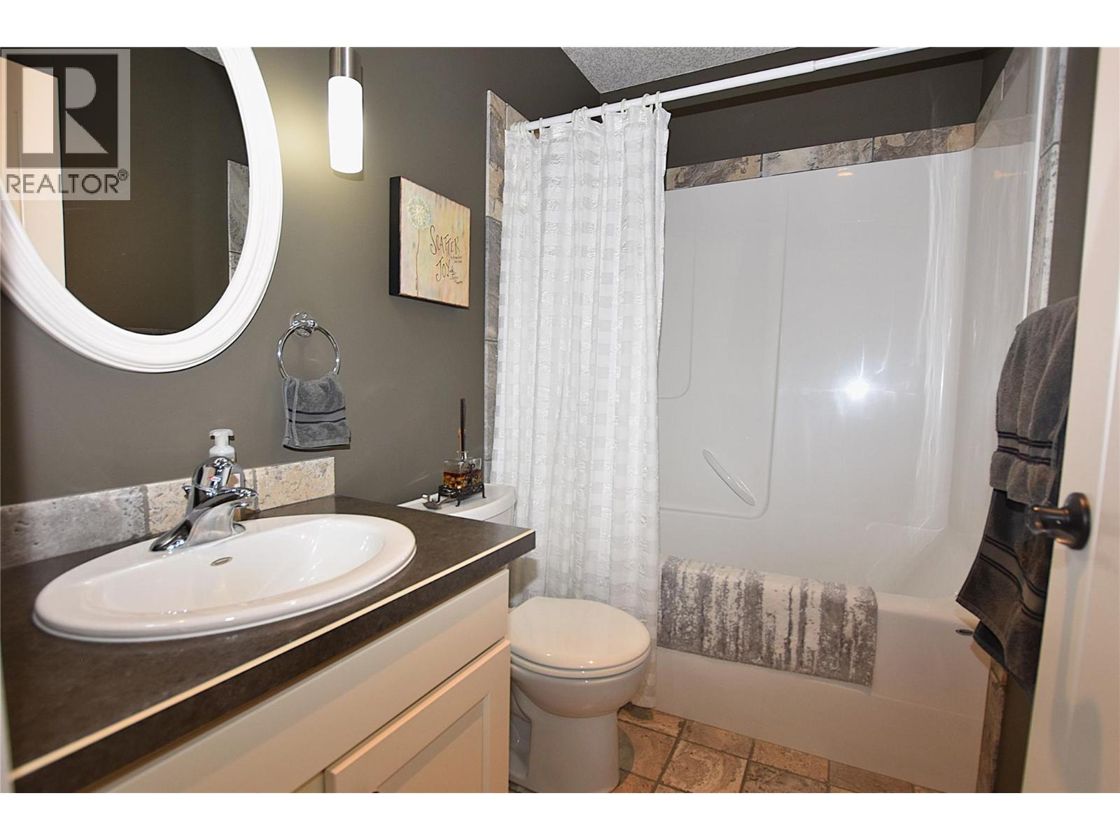 535 Loon Avenue, Vernon, British Columbia  V1H 2A1 - Photo 40 - 10399115