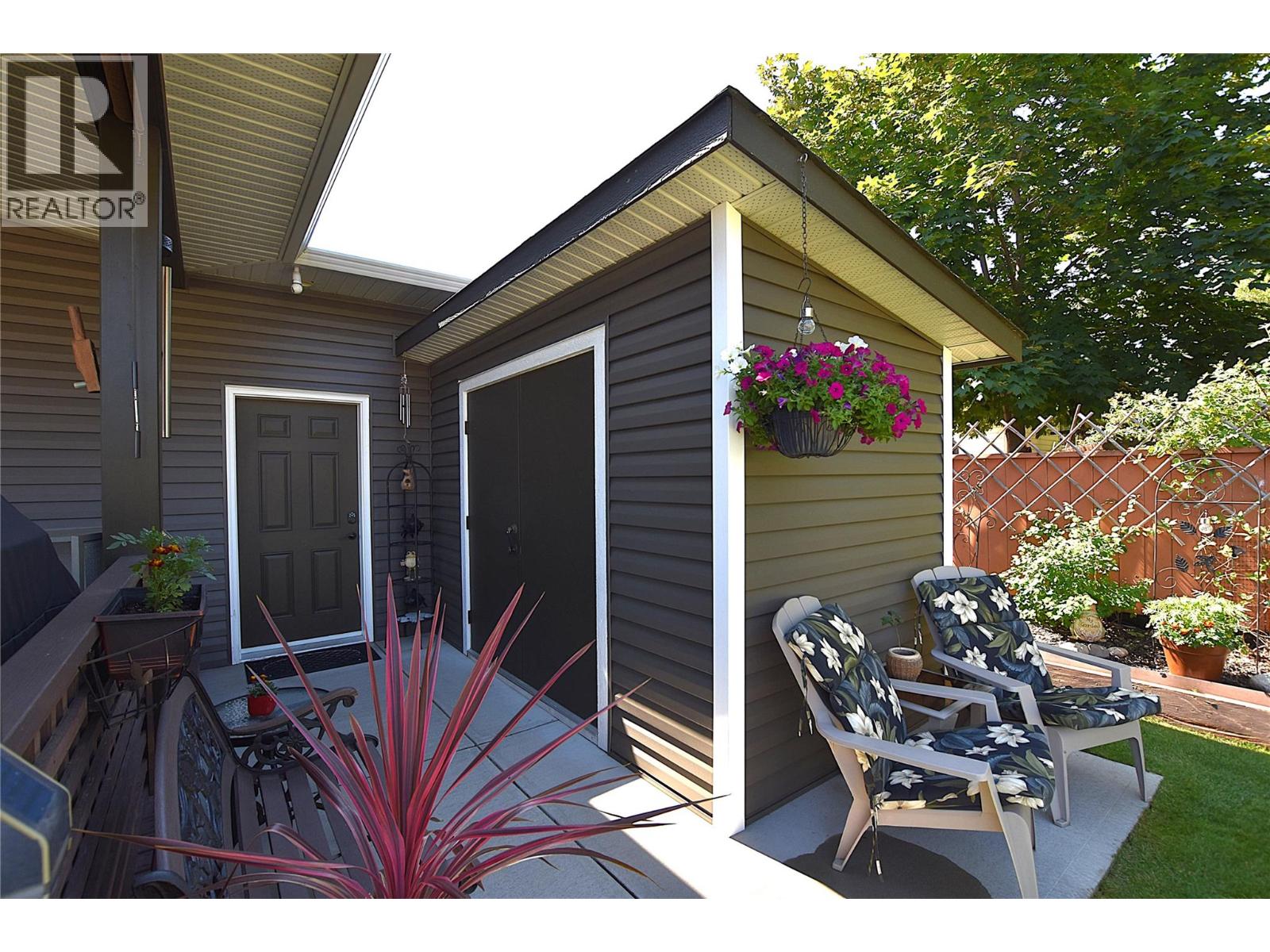 535 Loon Avenue, Vernon, British Columbia  V1H 2A1 - Photo 50 - 10399115